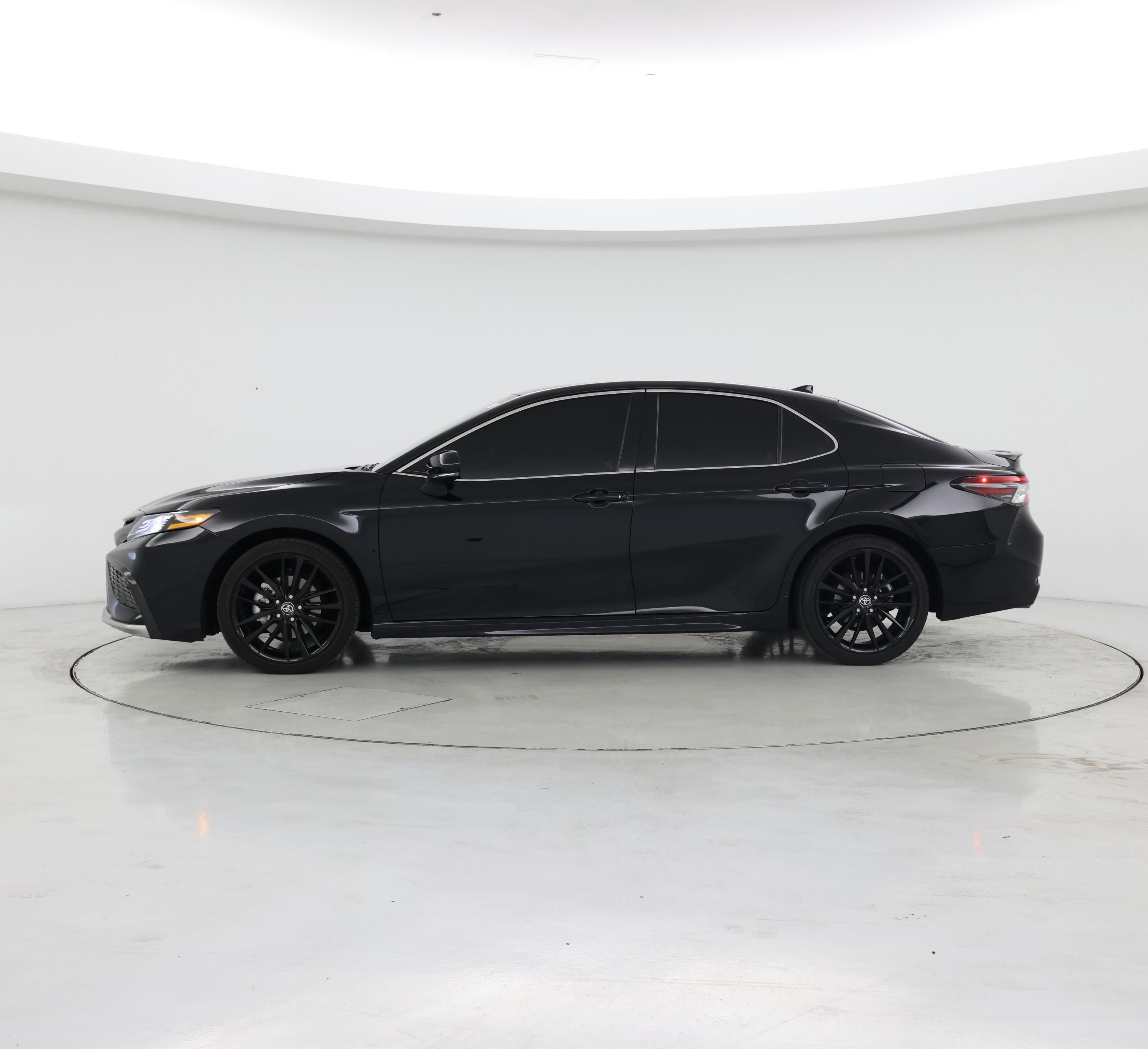 Thumbnail: 2024 Toyota Camry - 3