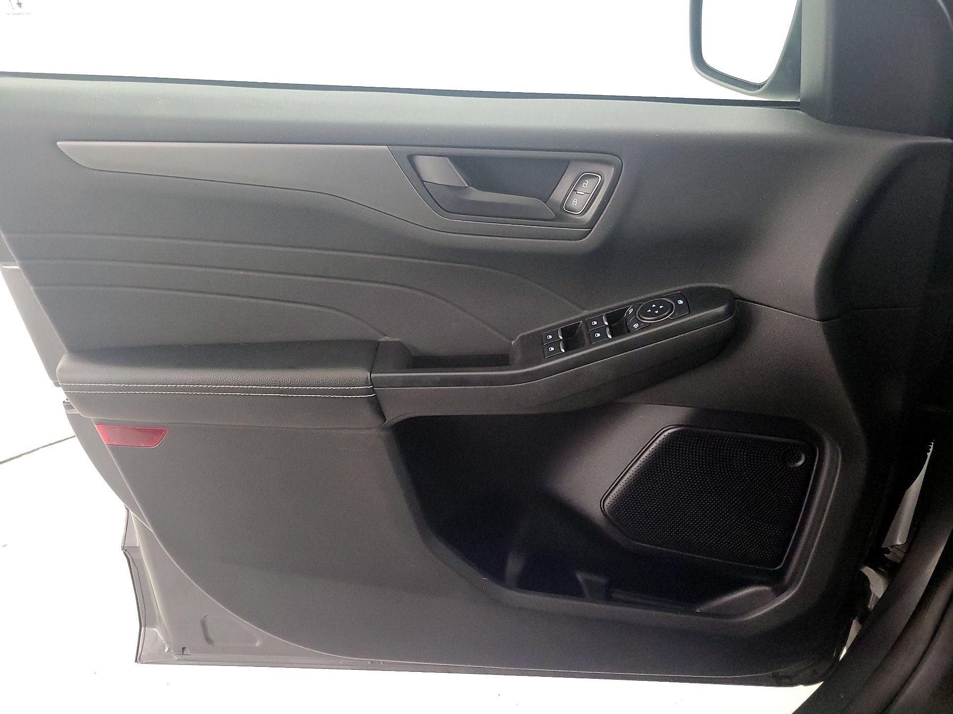 Thumbnail: 2024 Ford Escape - 12