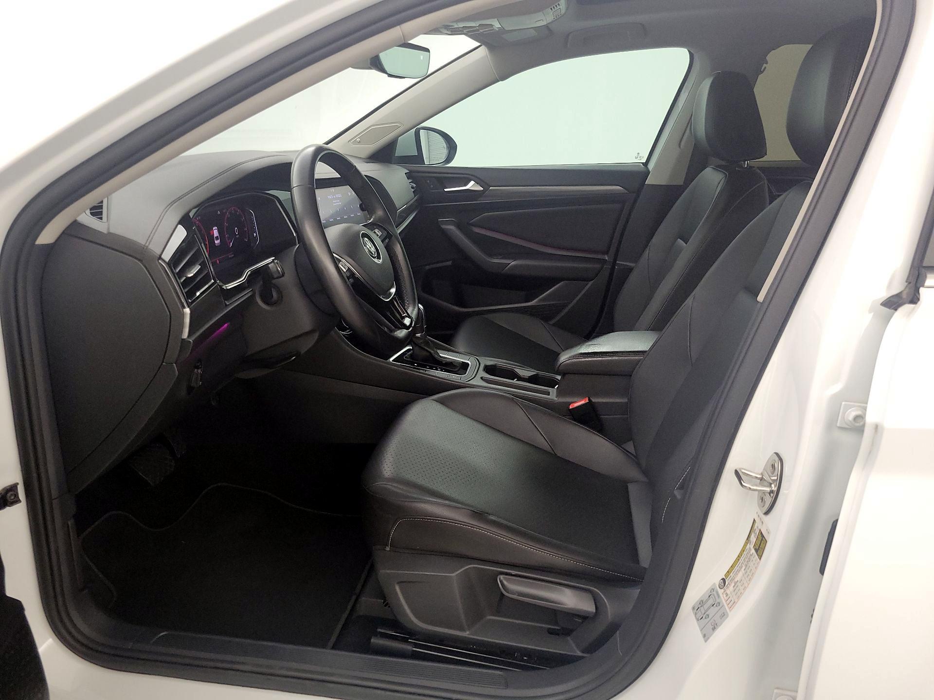 Thumbnail: 2019 Volkswagen Jetta - 11