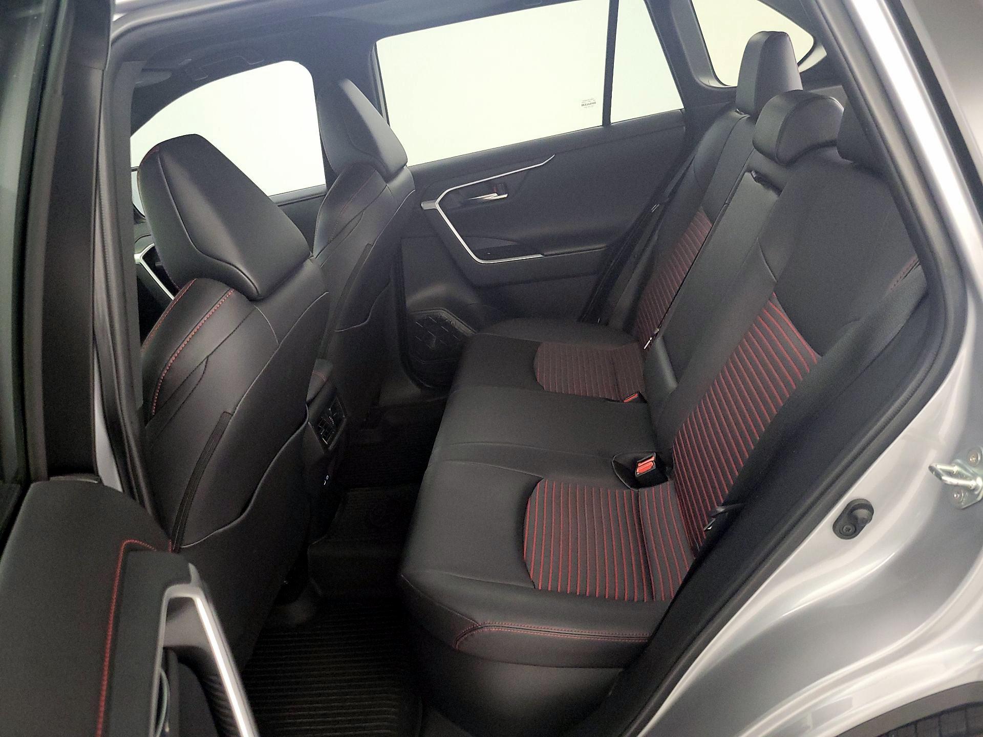 Thumbnail: 2024 Toyota RAV4 - 20