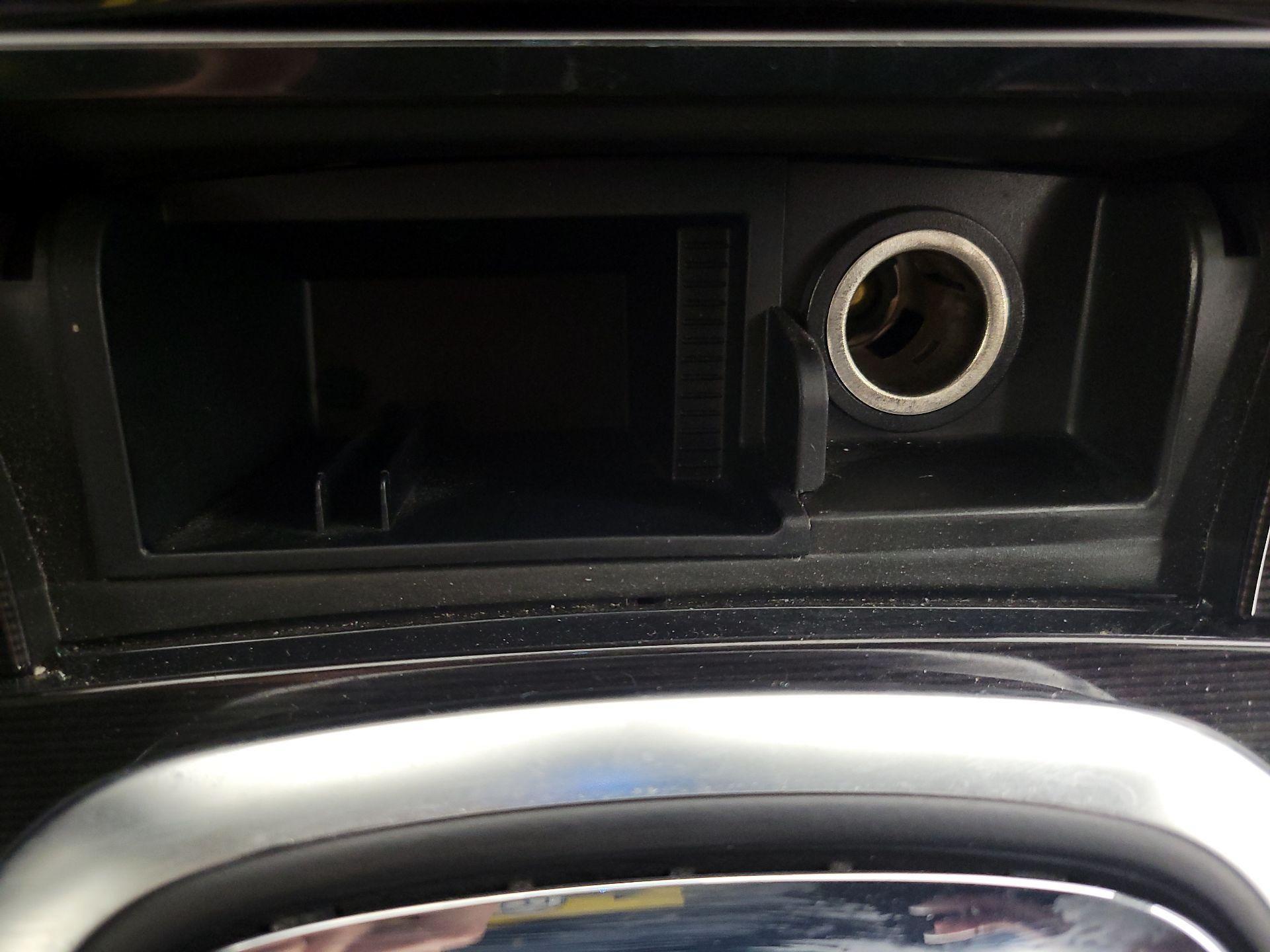 Thumbnail: 2015 Buick Regal - 18