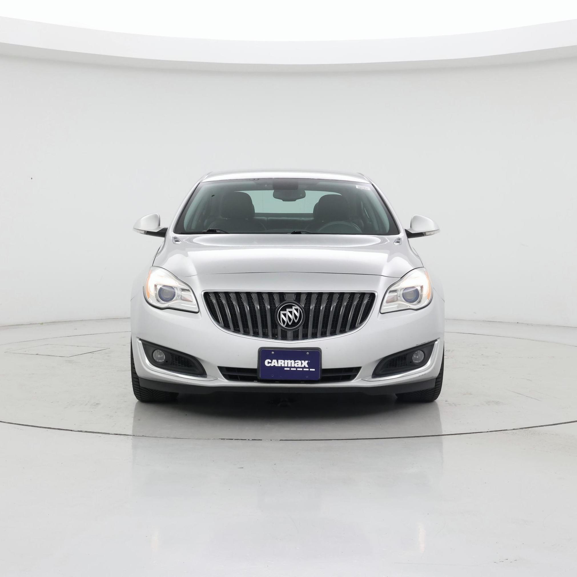 Thumbnail: 2015 Buick Regal - 5