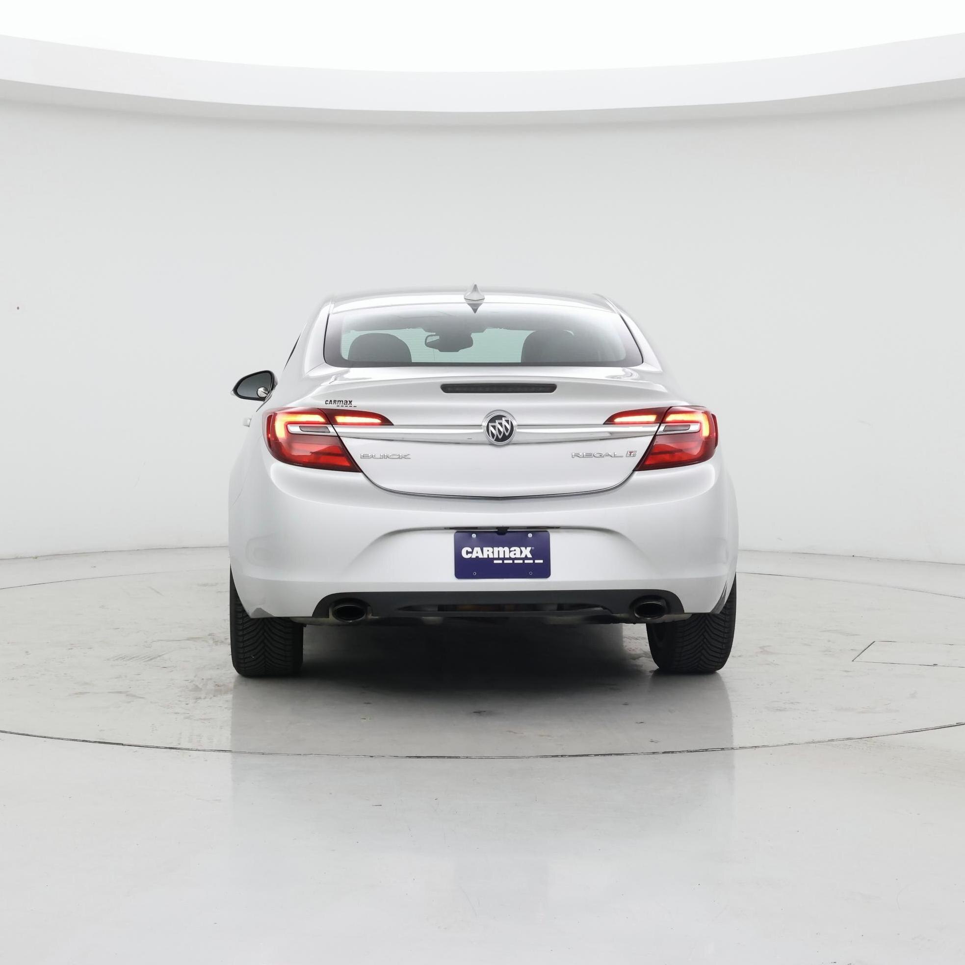 Thumbnail: 2015 Buick Regal - 6