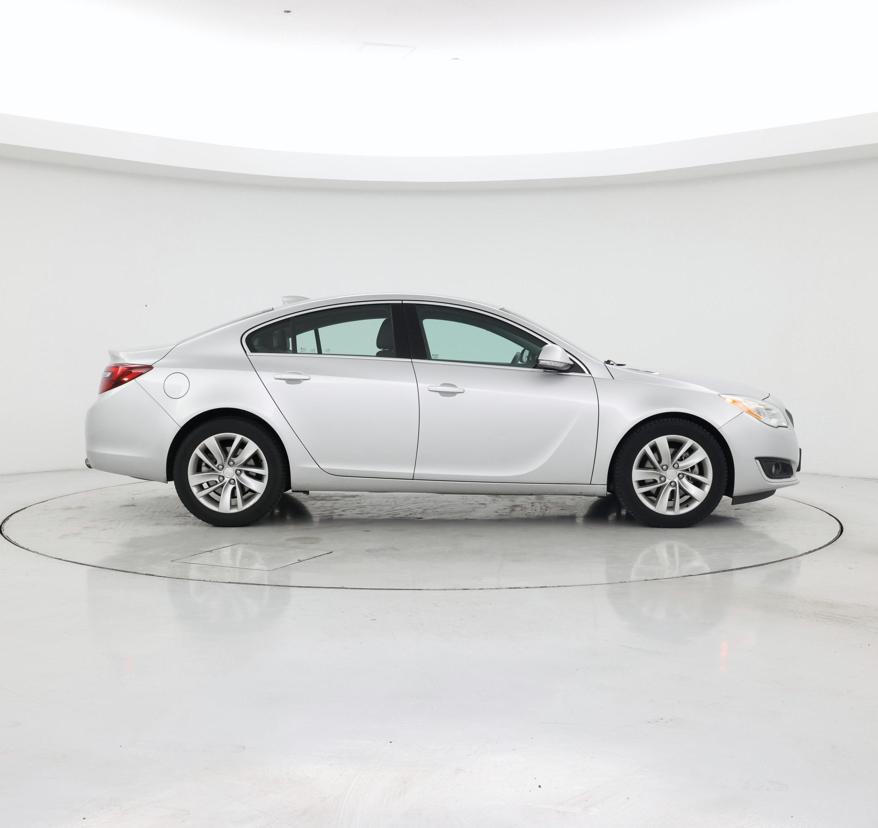 Thumbnail: 2015 Buick Regal - 7