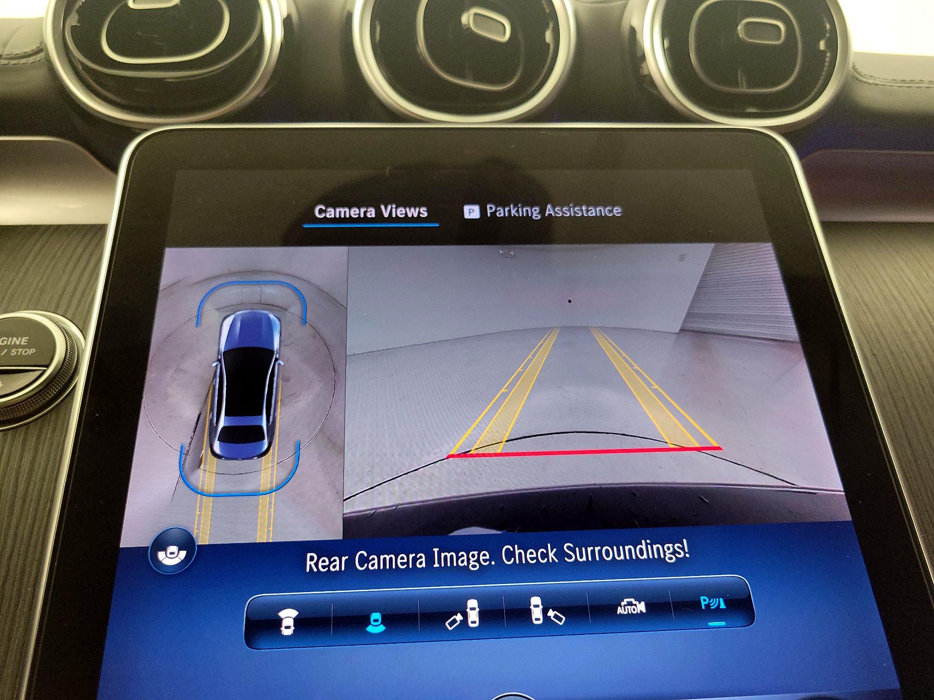 Thumbnail: 2023 Mercedes-Benz C-Class - 14