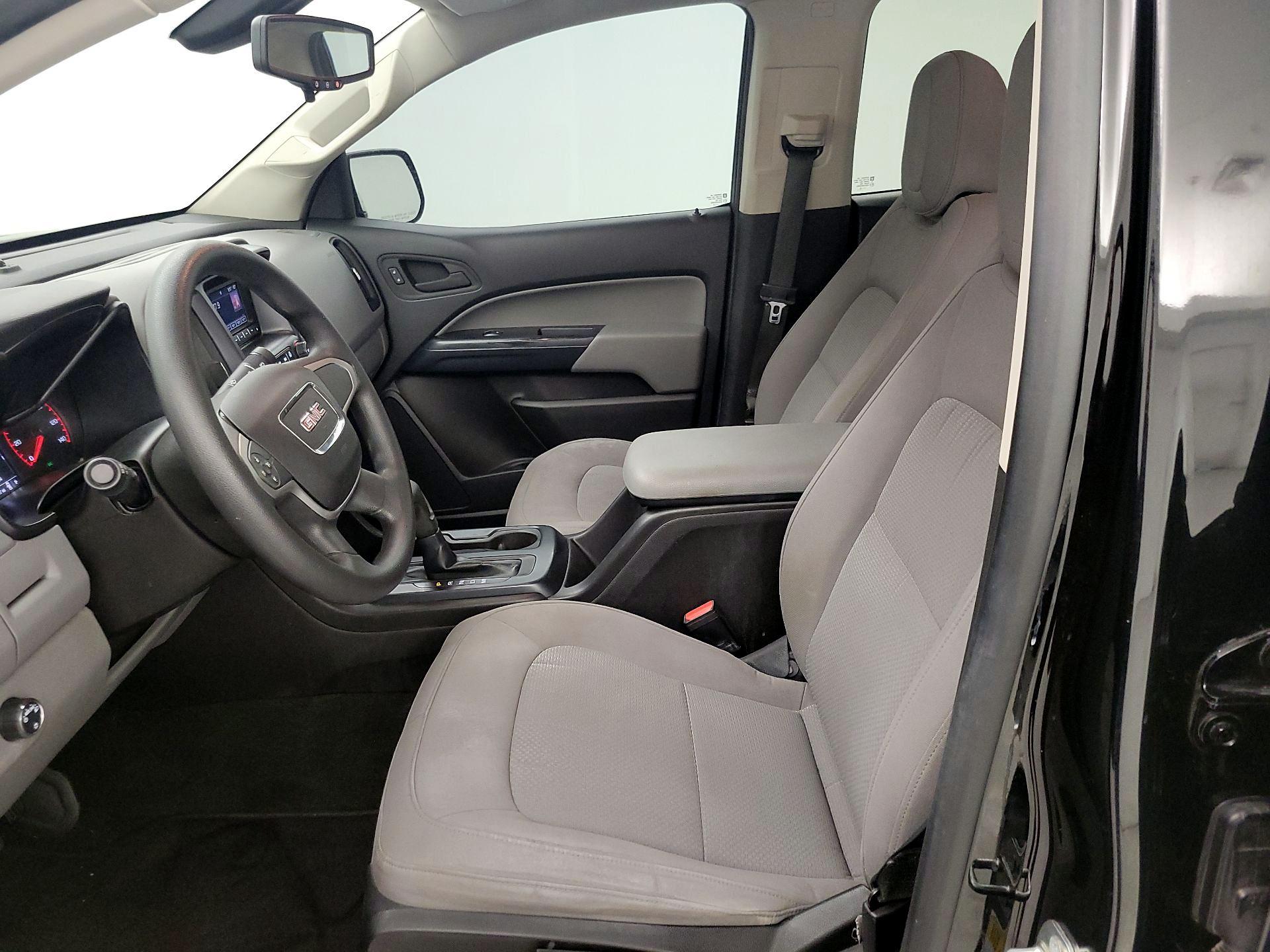 Thumbnail: 2016 GMC Canyon - 11