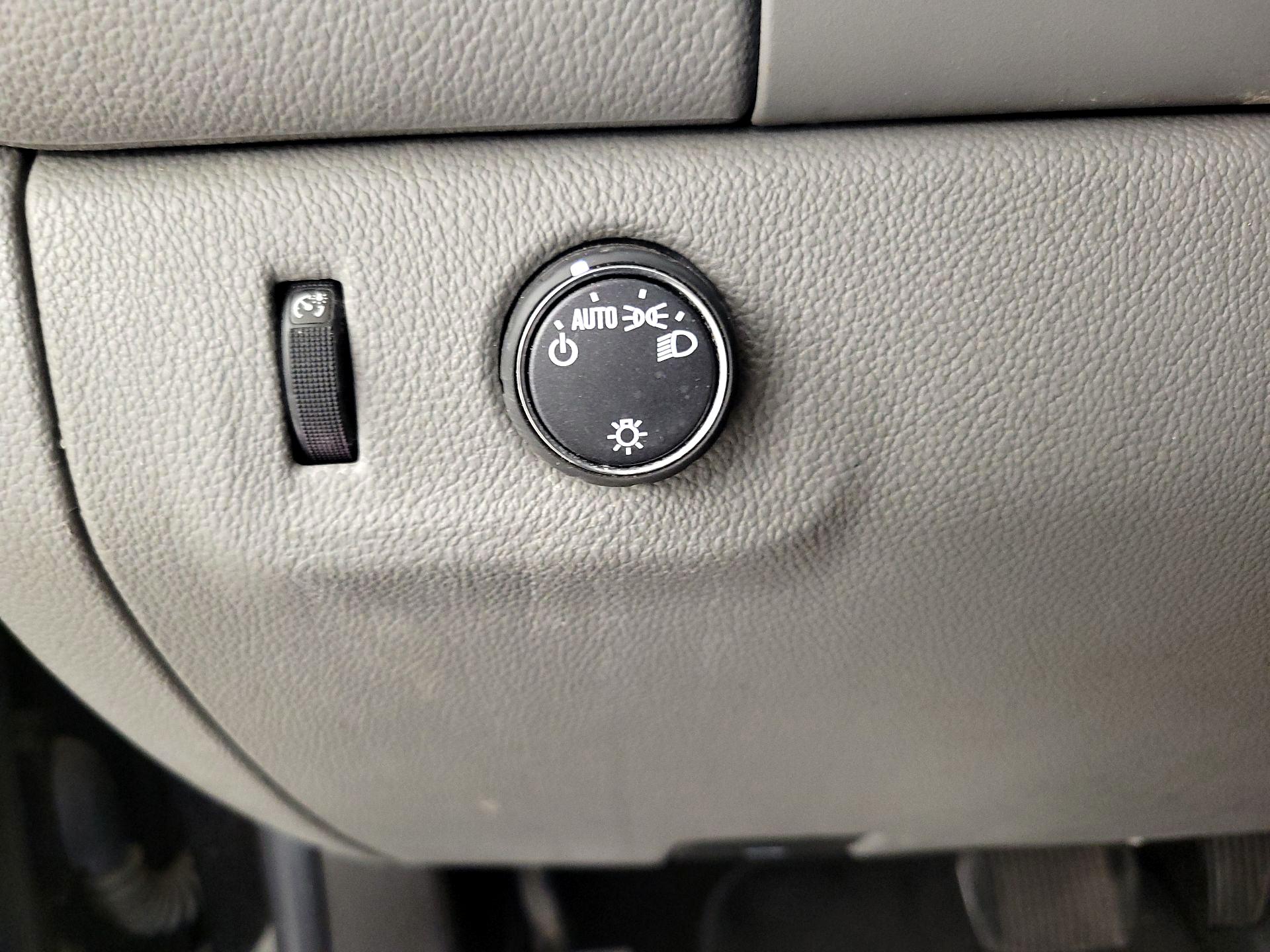 Thumbnail: 2016 GMC Canyon - 13