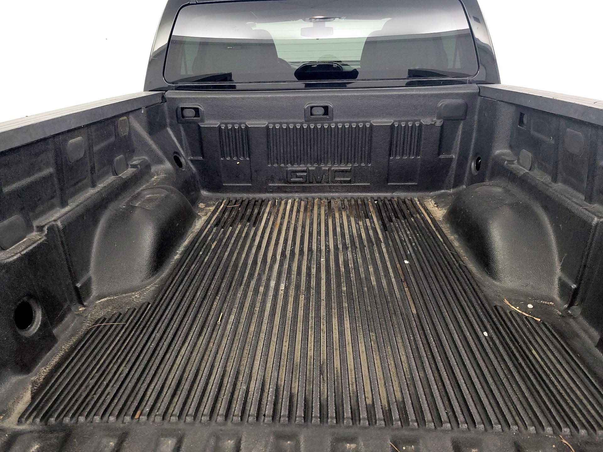 Thumbnail: 2016 GMC Canyon - 20