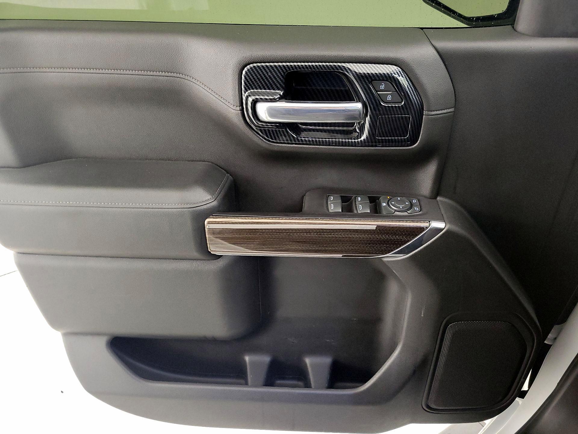 Thumbnail: 2019 Chevrolet Silverado 1500 - 12