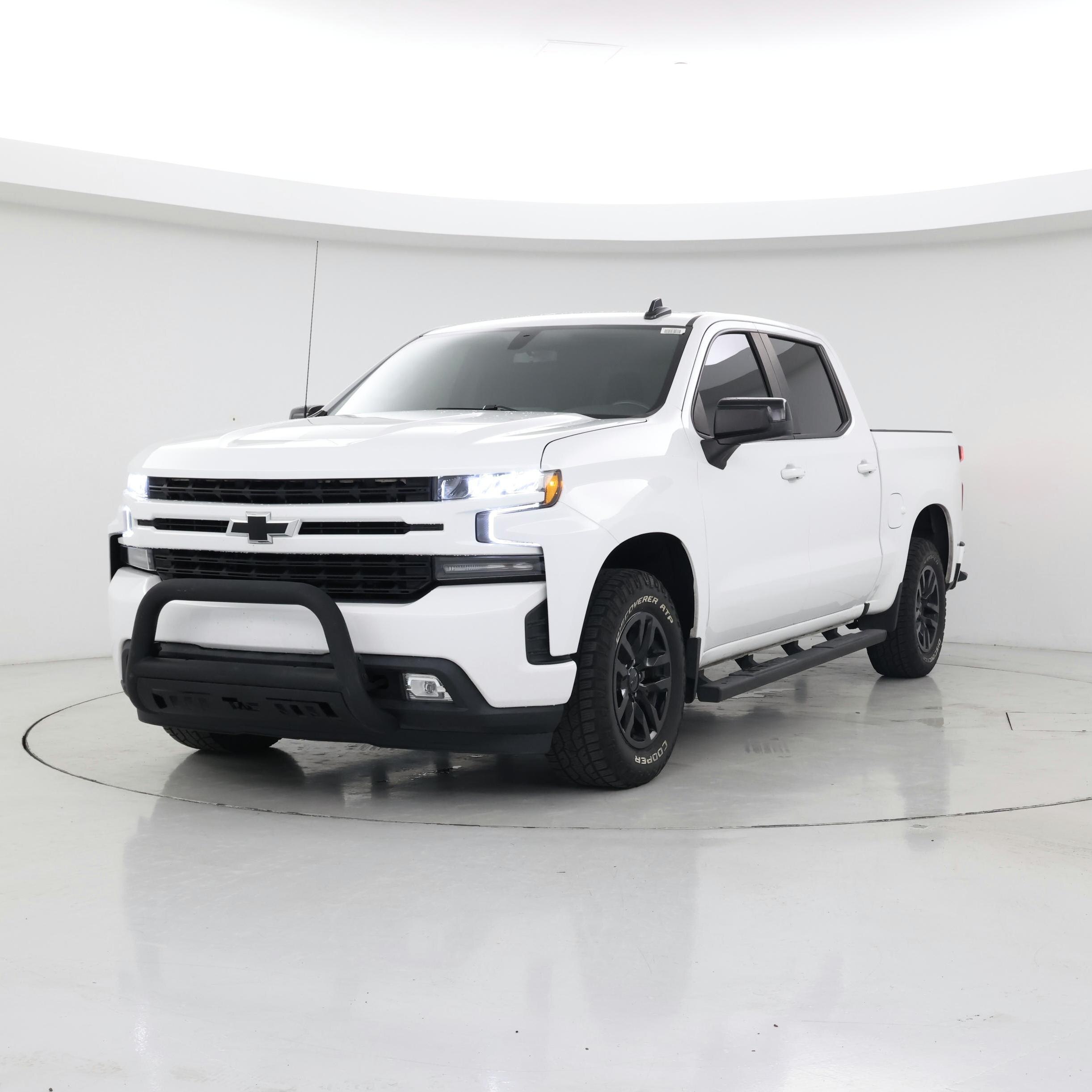 Thumbnail: 2019 Chevrolet Silverado 1500 - 4