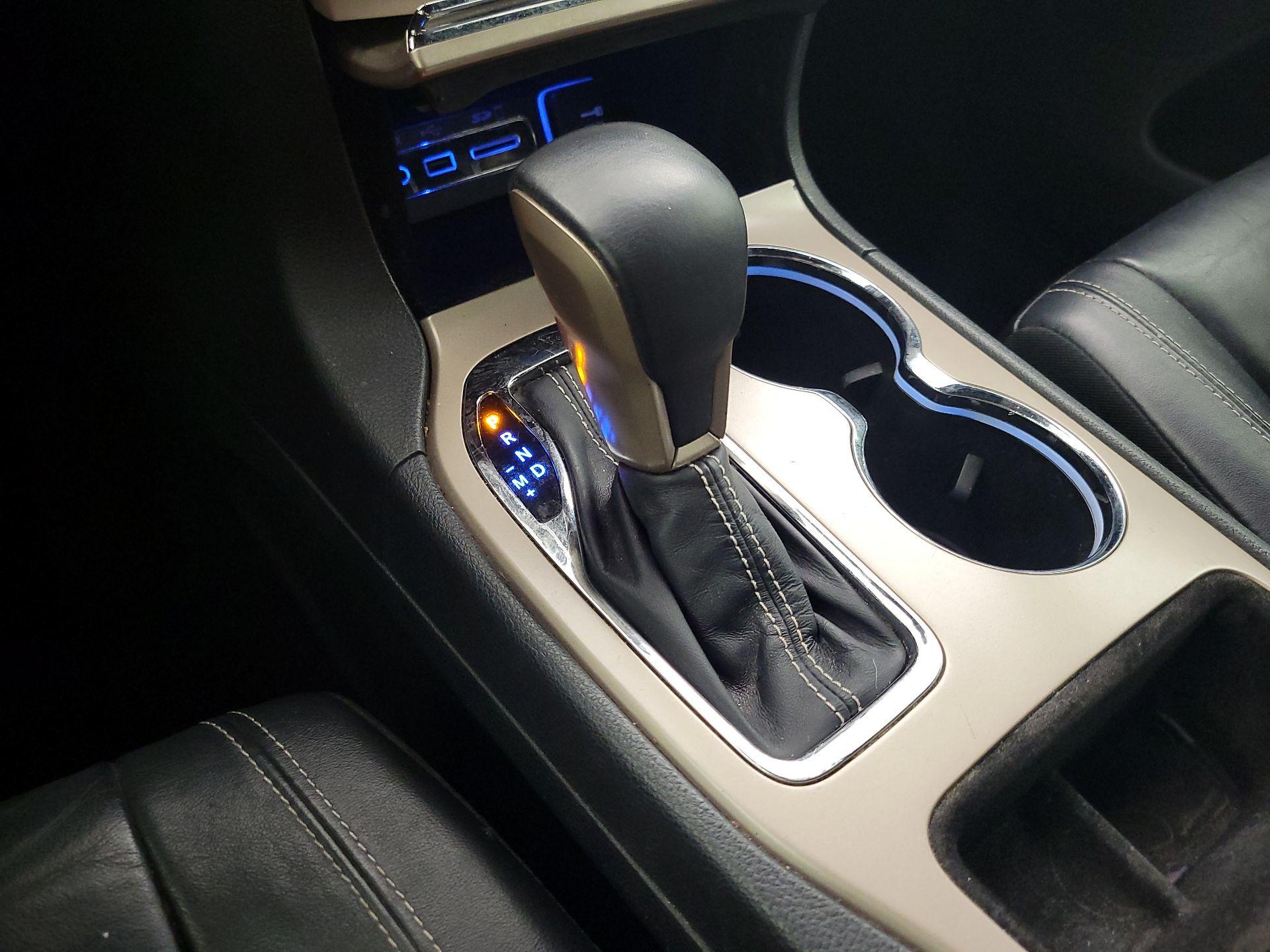 Thumbnail: 2017 Jeep Grand Cherokee - 17