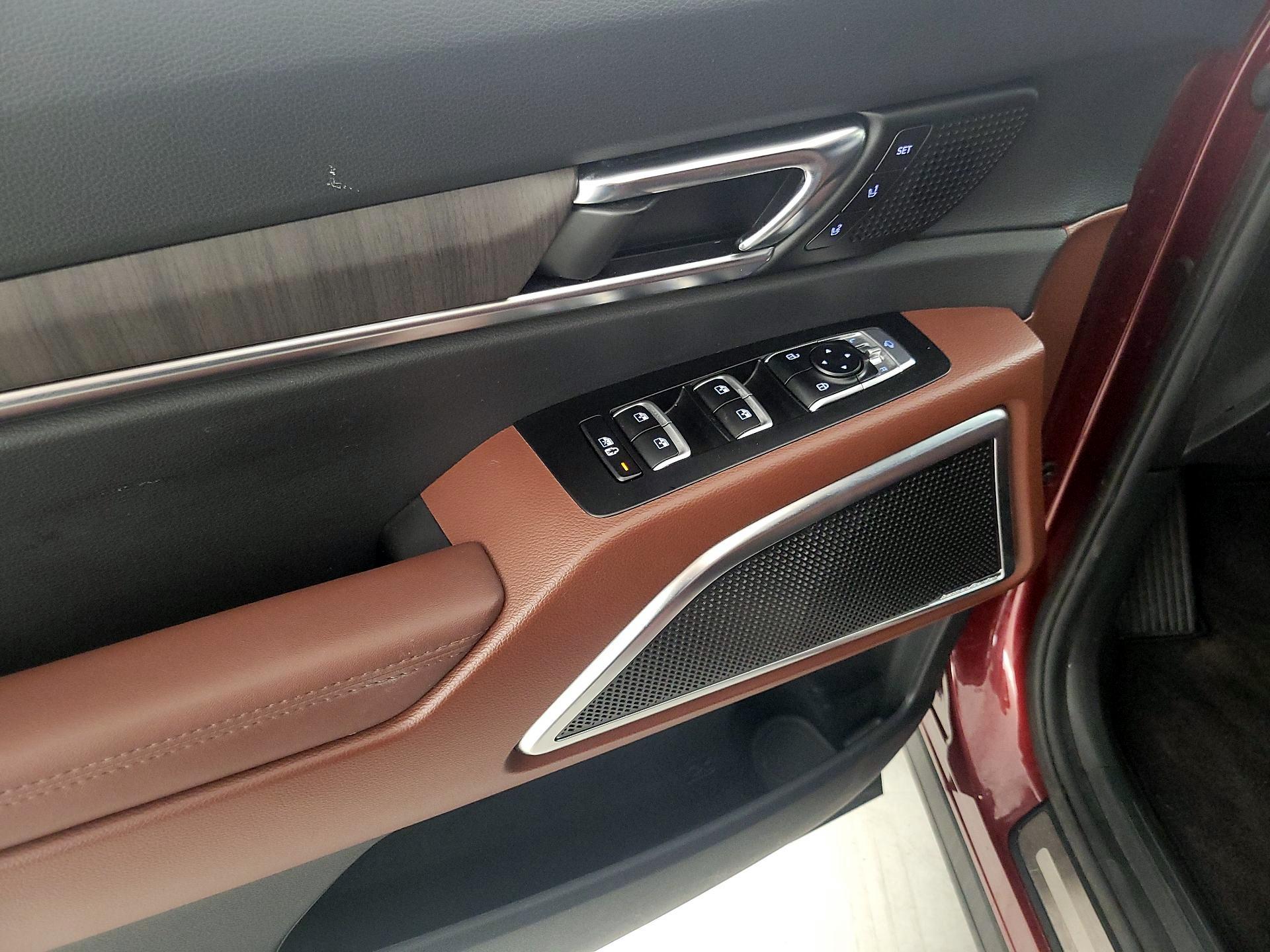 Thumbnail: 2024 Kia Telluride - 12