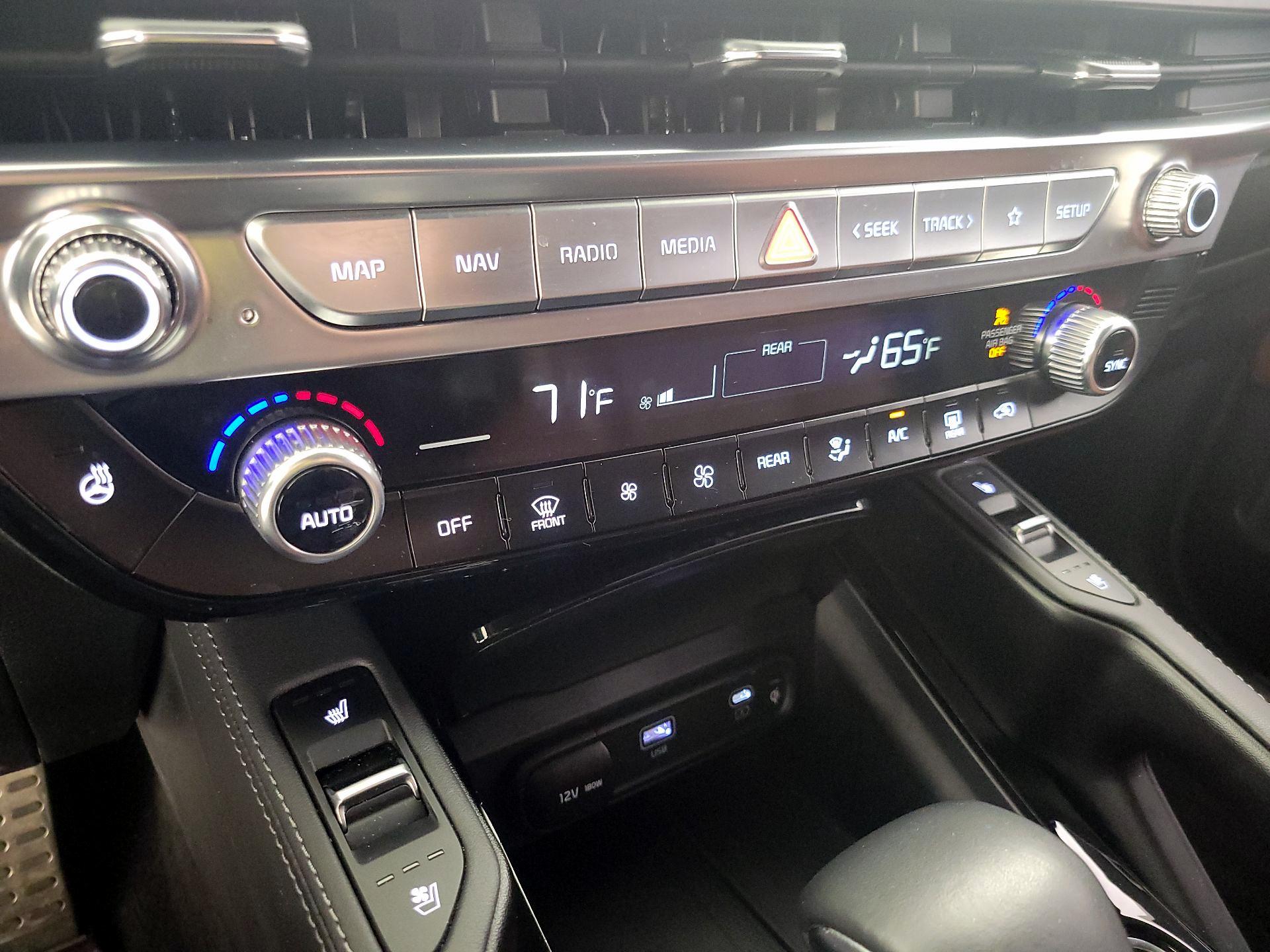 Thumbnail: 2024 Kia Telluride - 17