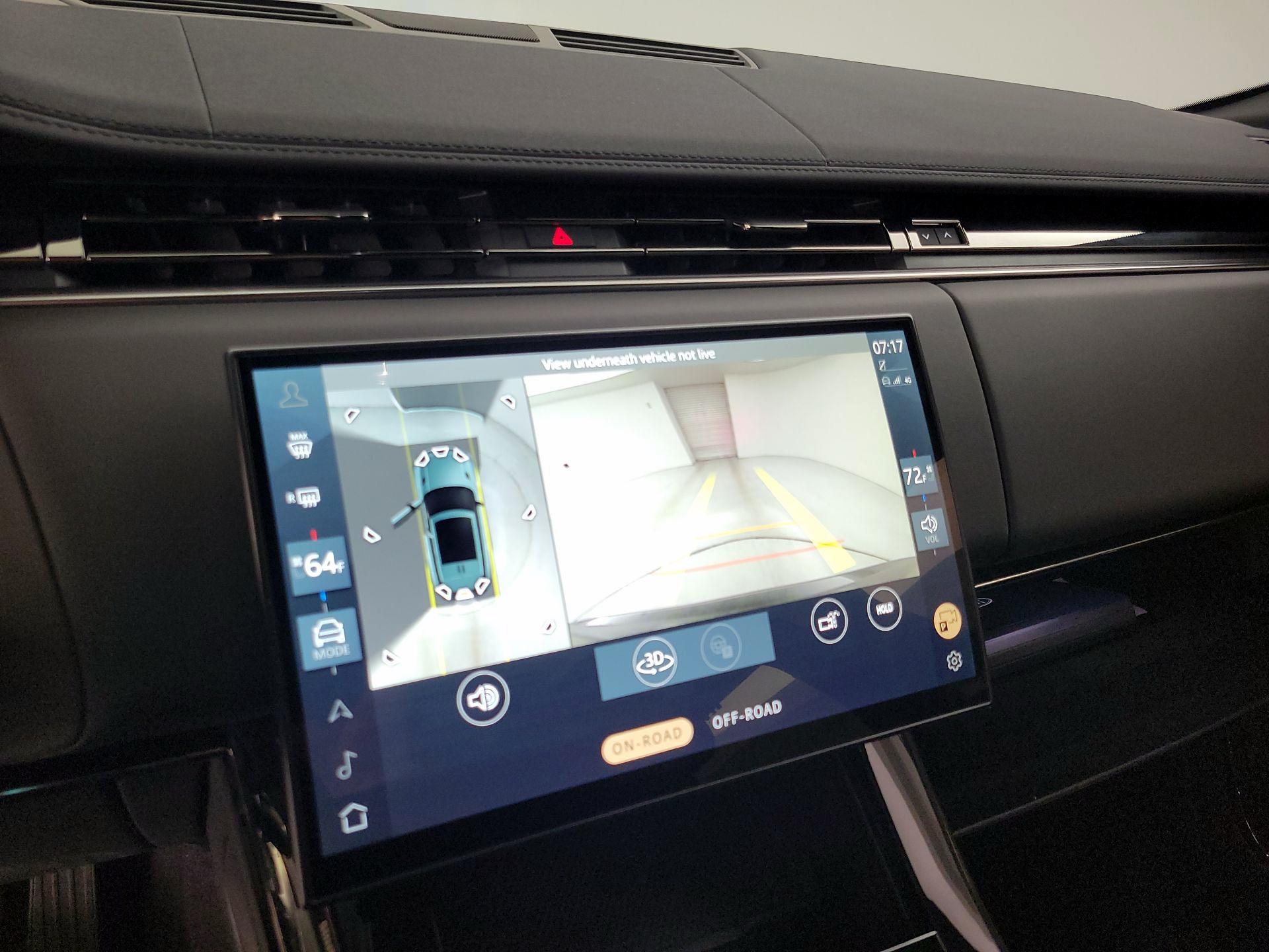 Thumbnail: 2024 Land Rover Range Rover Sport - 15