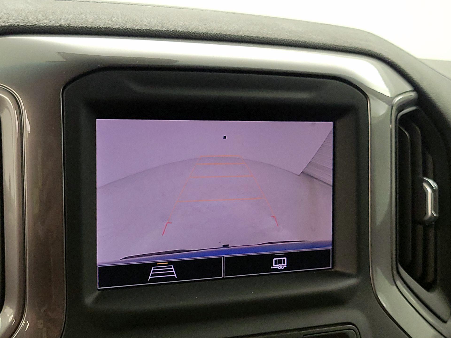 Thumbnail: 2022 Chevrolet Silverado 1500 - 14