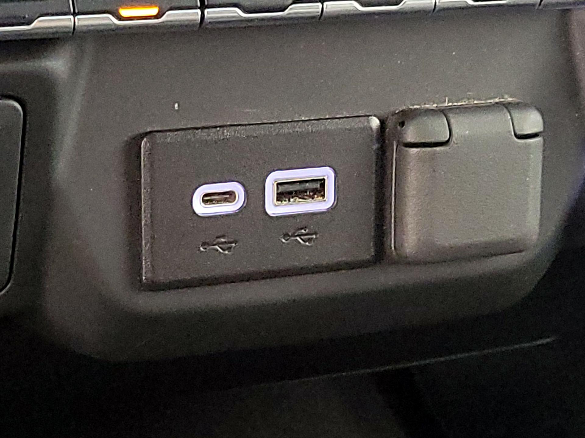 Thumbnail: 2022 Chevrolet Silverado 1500 - 18