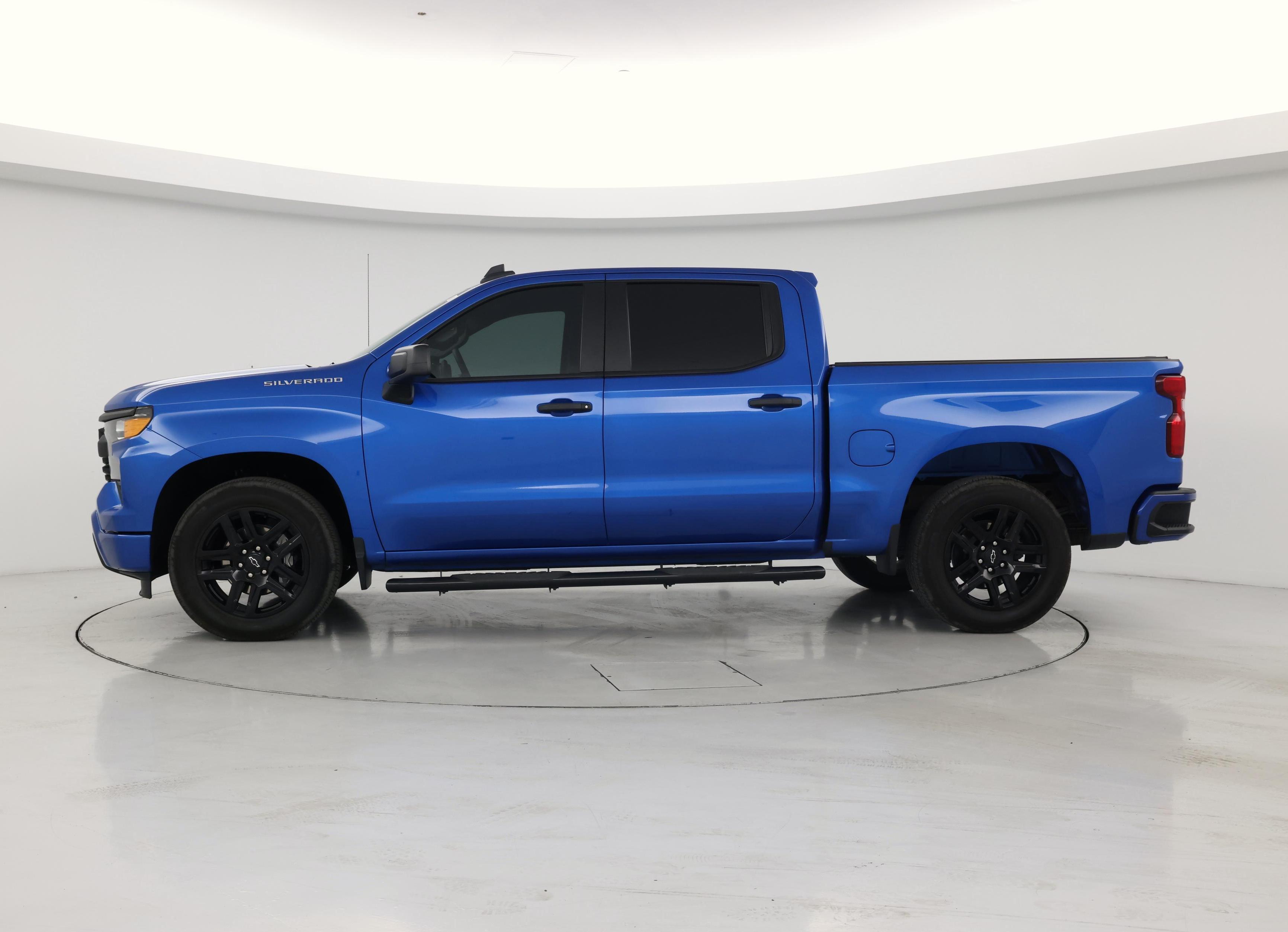 Thumbnail: 2022 Chevrolet Silverado 1500 - 3