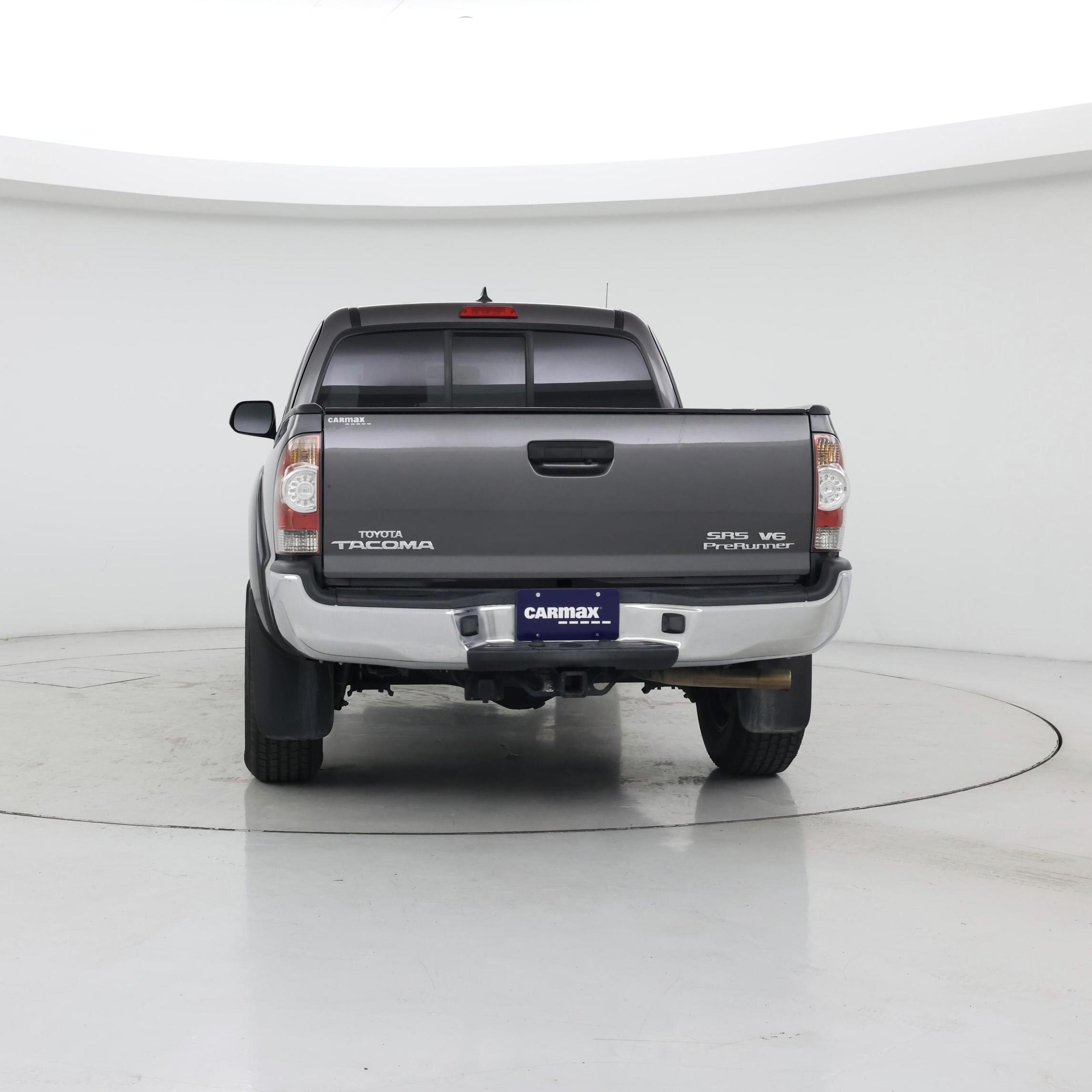 Thumbnail: 2015 Toyota Tacoma - 6