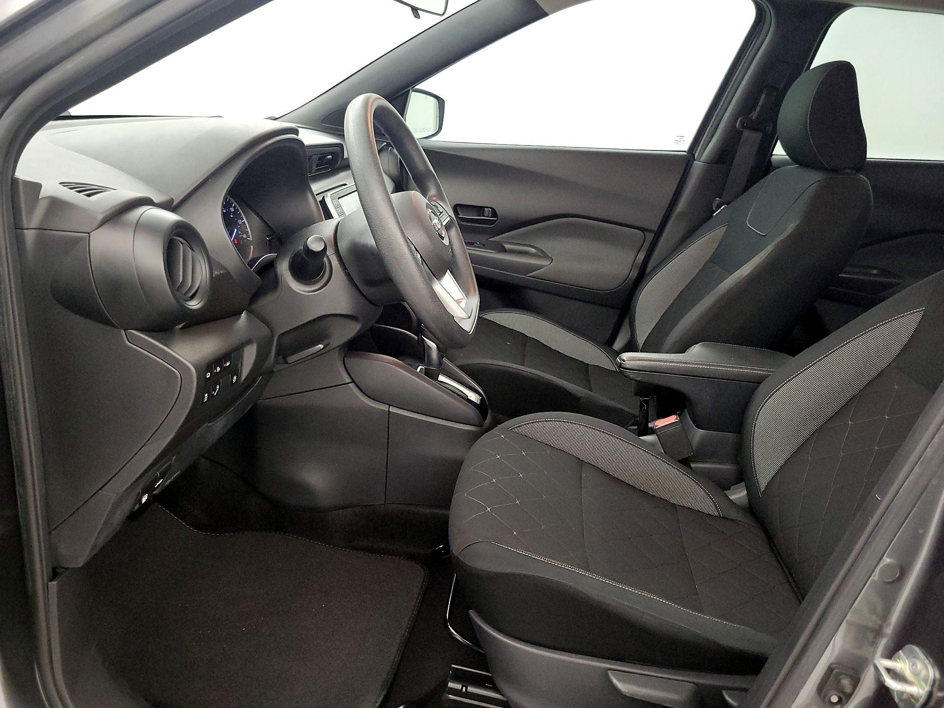 Thumbnail: 2020 Nissan Kicks - 11