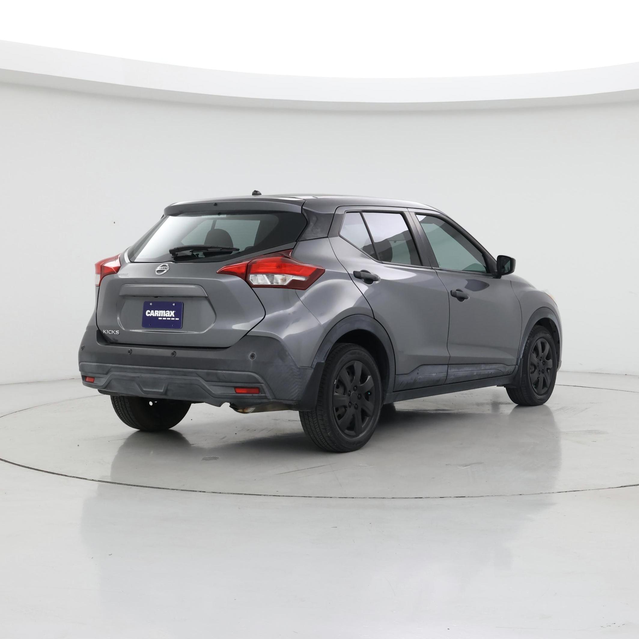 Thumbnail: 2020 Nissan Kicks - 8