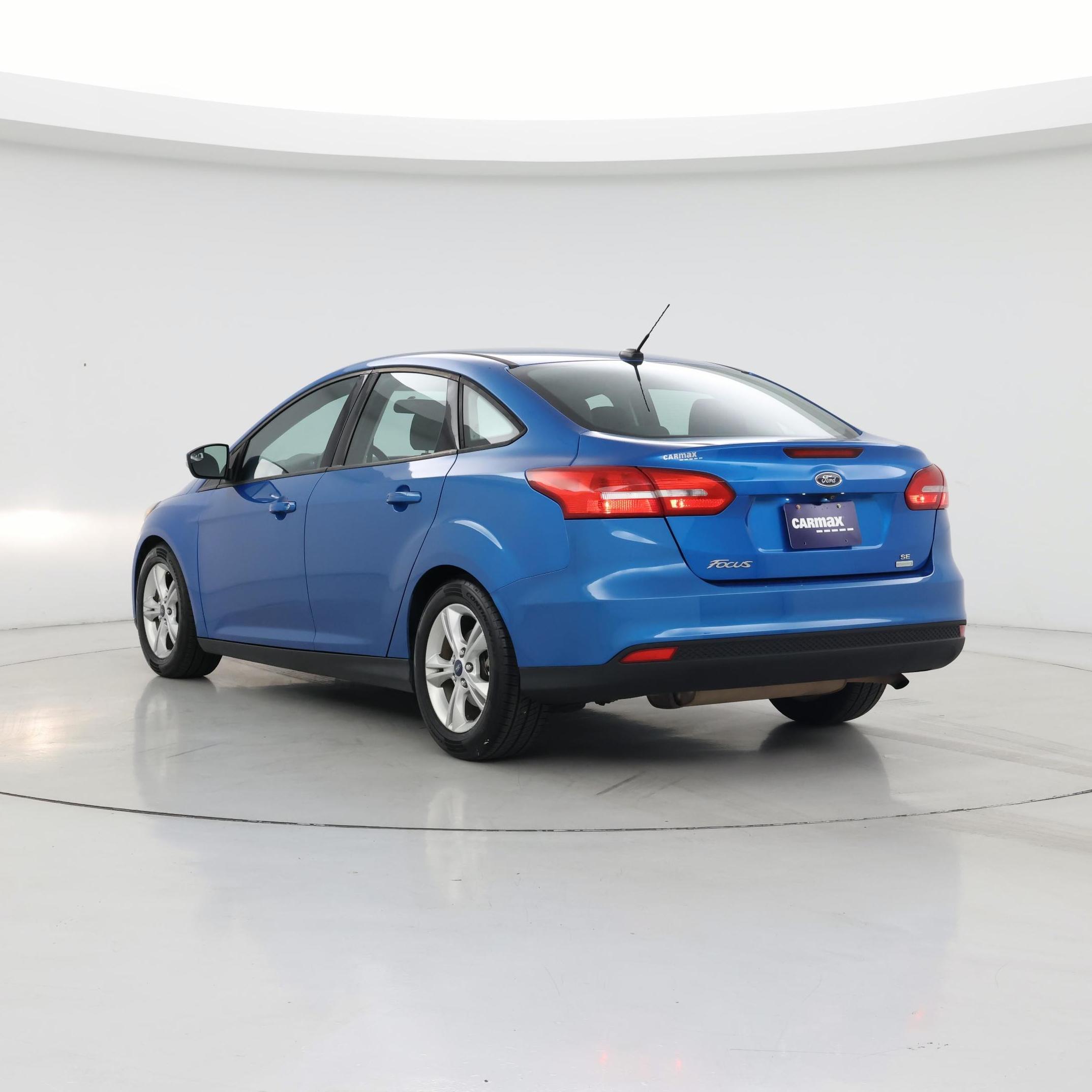 Thumbnail: 2016 Ford Focus - 2