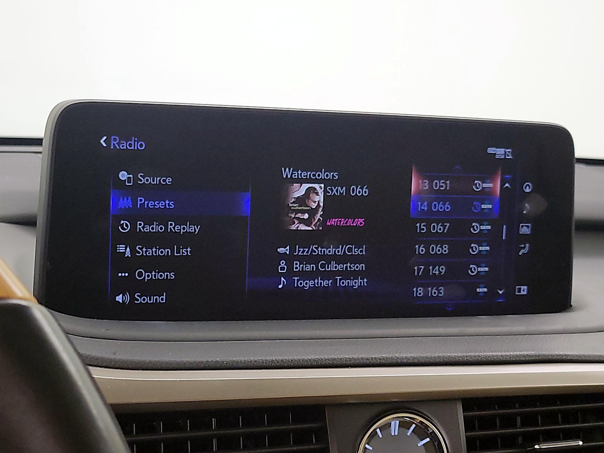 Thumbnail: 2021 Lexus RX - 16