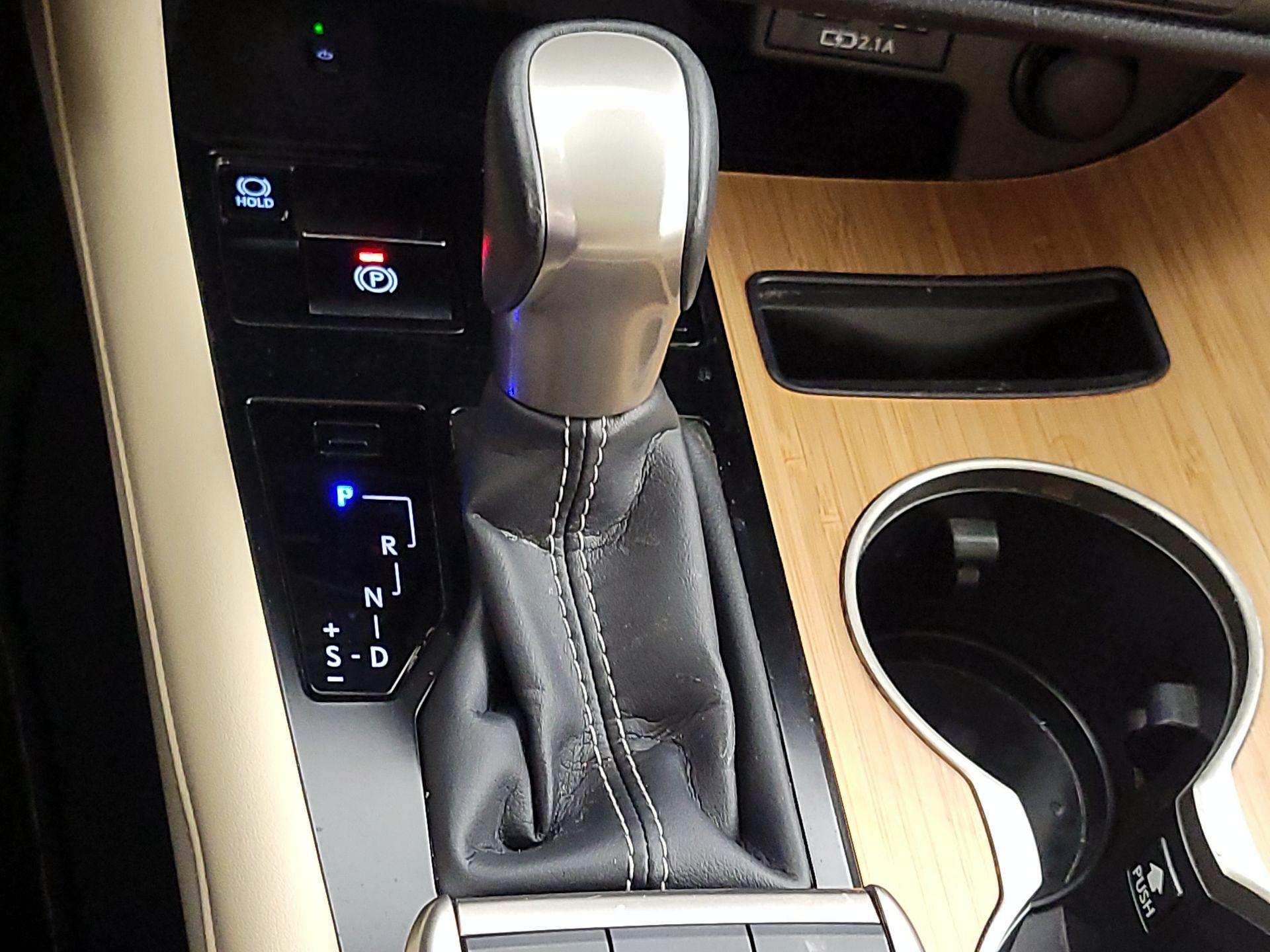 Thumbnail: 2021 Lexus RX - 18