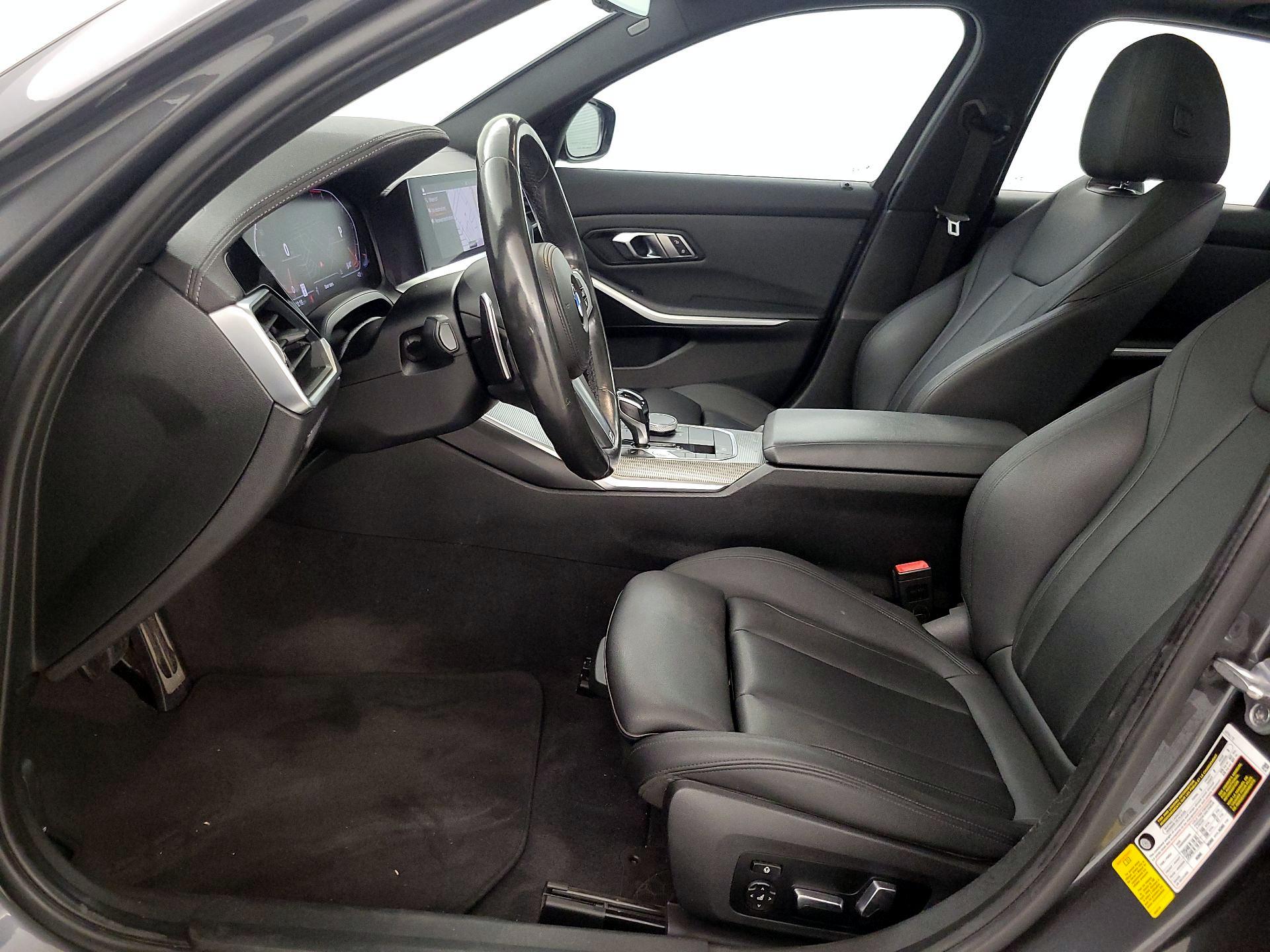 Thumbnail: 2019 BMW 3 Series - 11