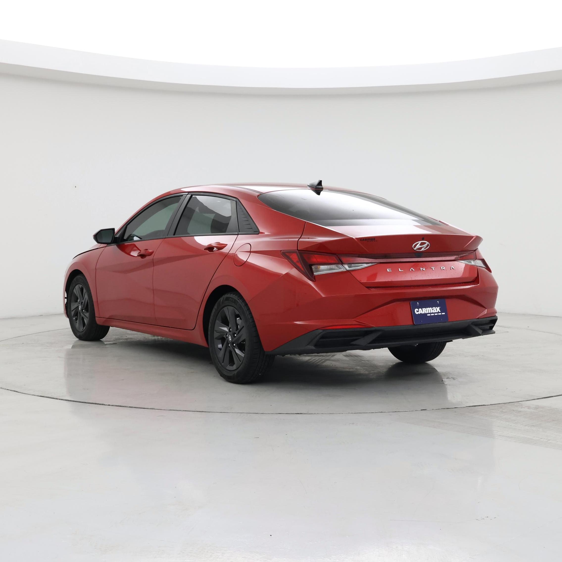 Thumbnail: 2021 Hyundai Elantra - 2