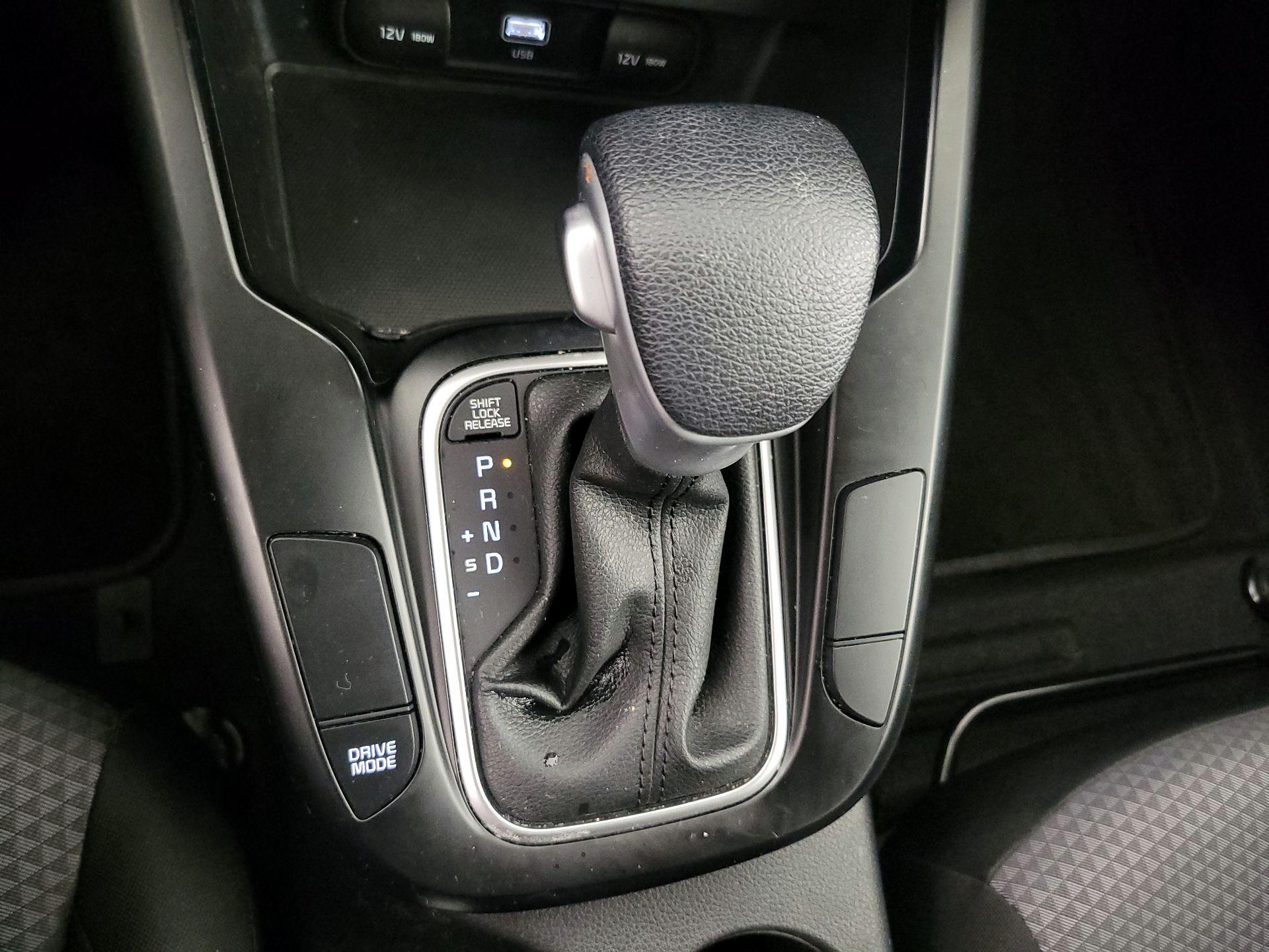 Thumbnail: 2023 Kia Soul - 17