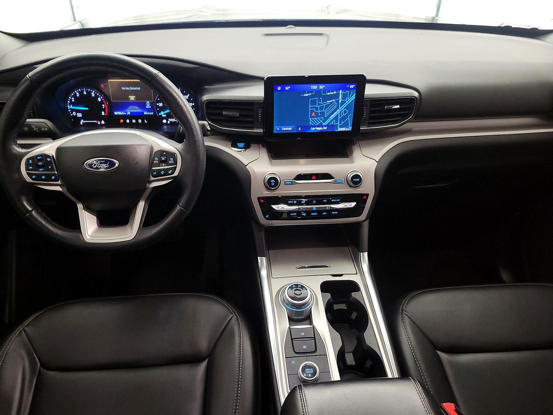 Thumbnail: 2023 Ford Explorer - 9