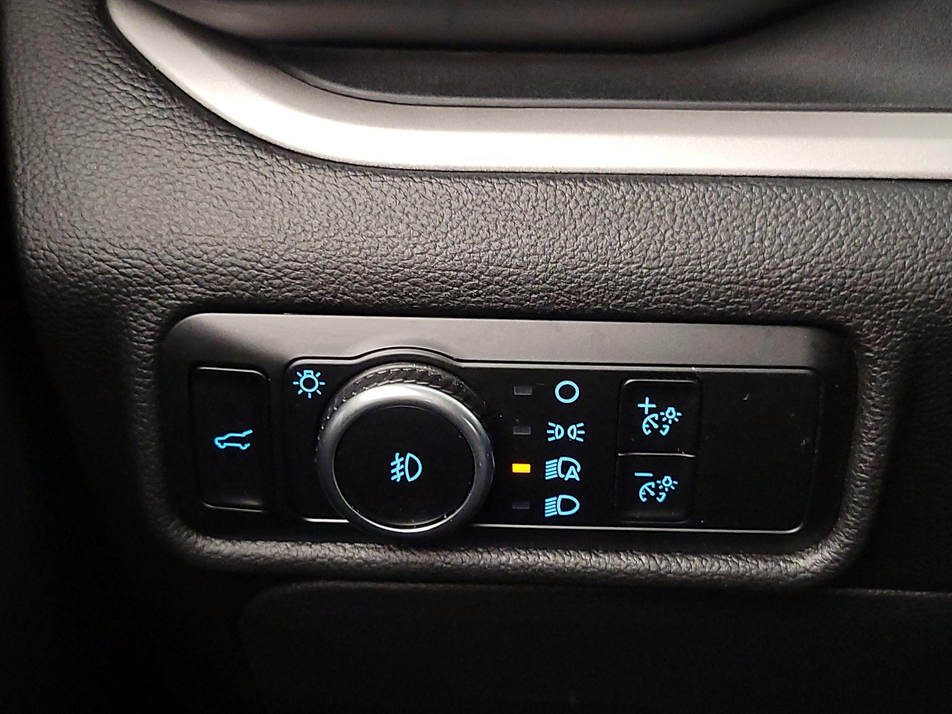 Thumbnail: 2023 Ford Explorer - 13