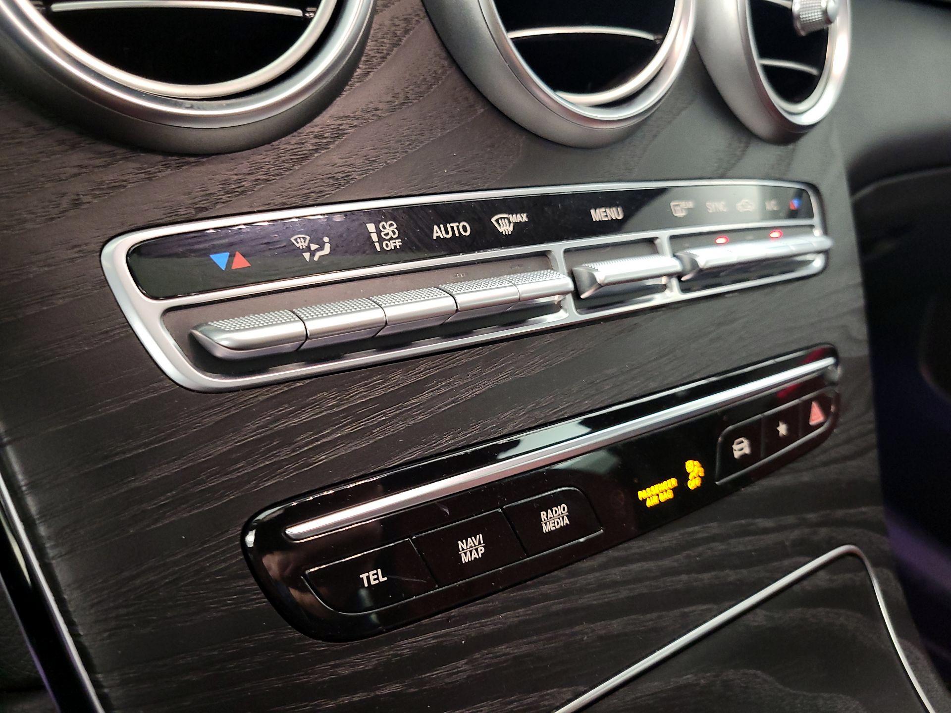 Thumbnail: 2021 Mercedes-Benz GLC - 17