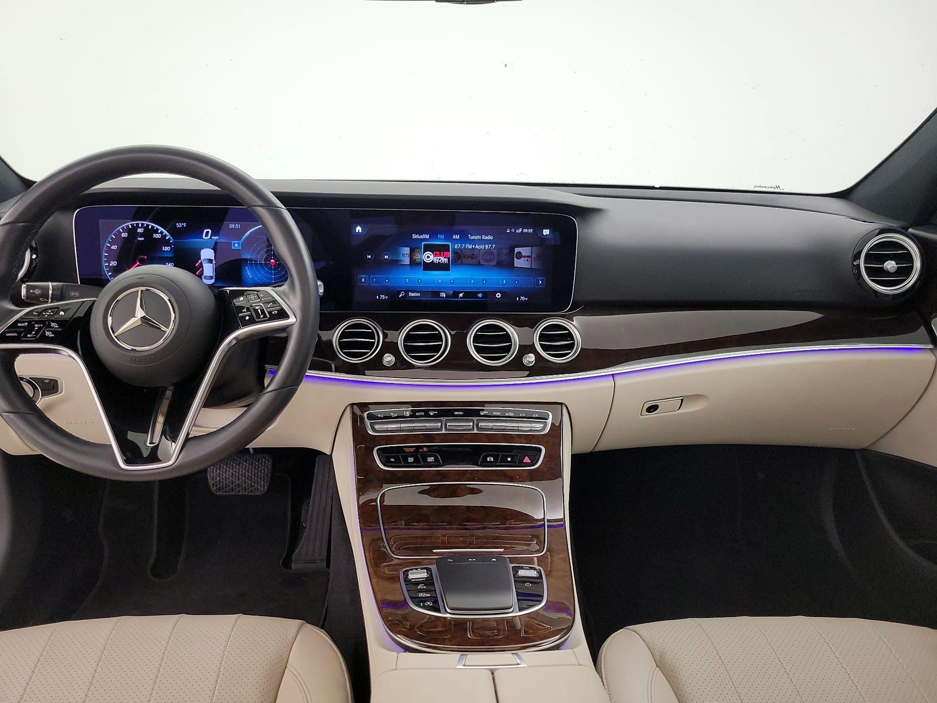 Thumbnail: 2022 Mercedes-Benz E-Class - 9