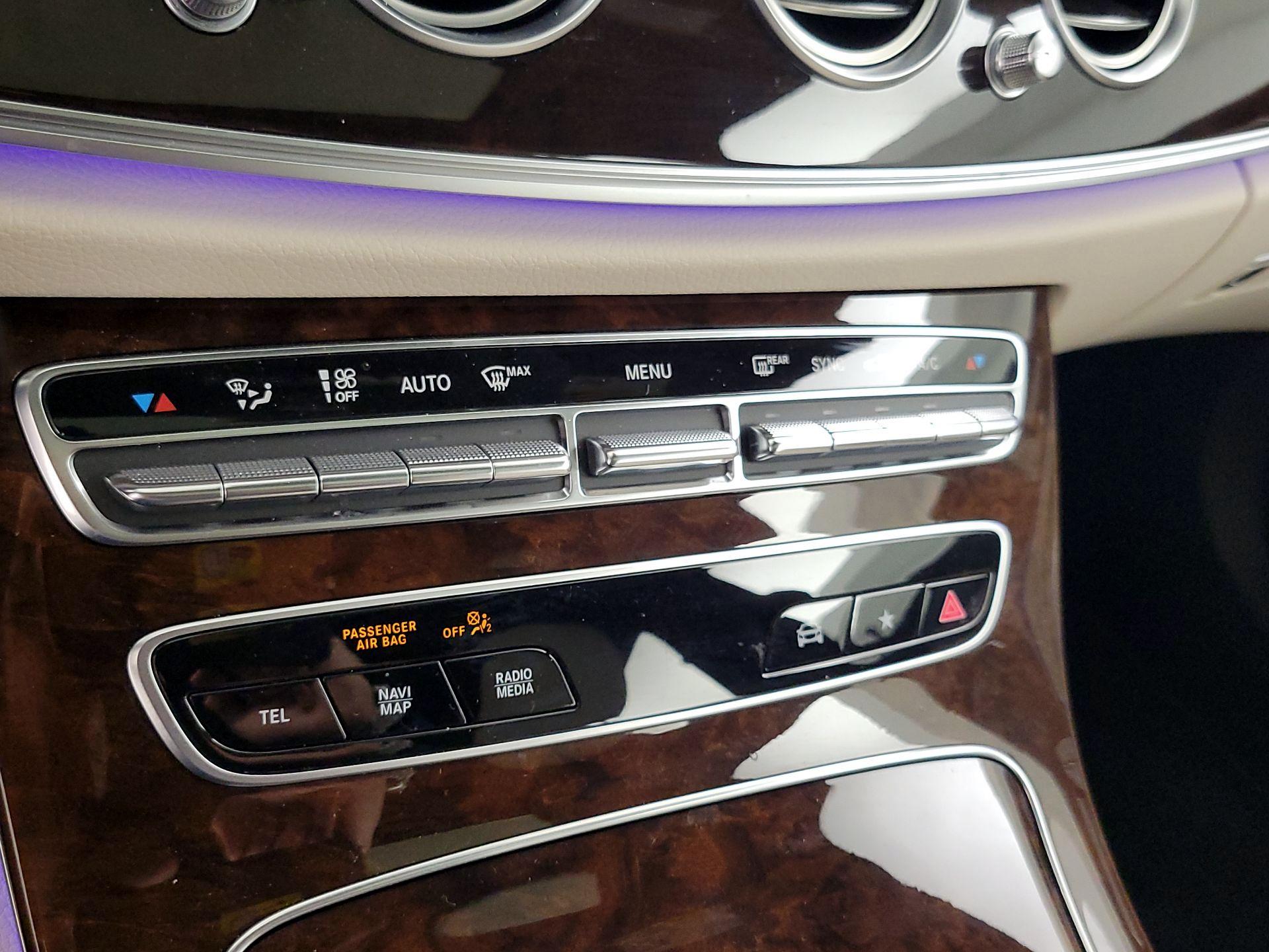 Thumbnail: 2022 Mercedes-Benz E-Class - 17