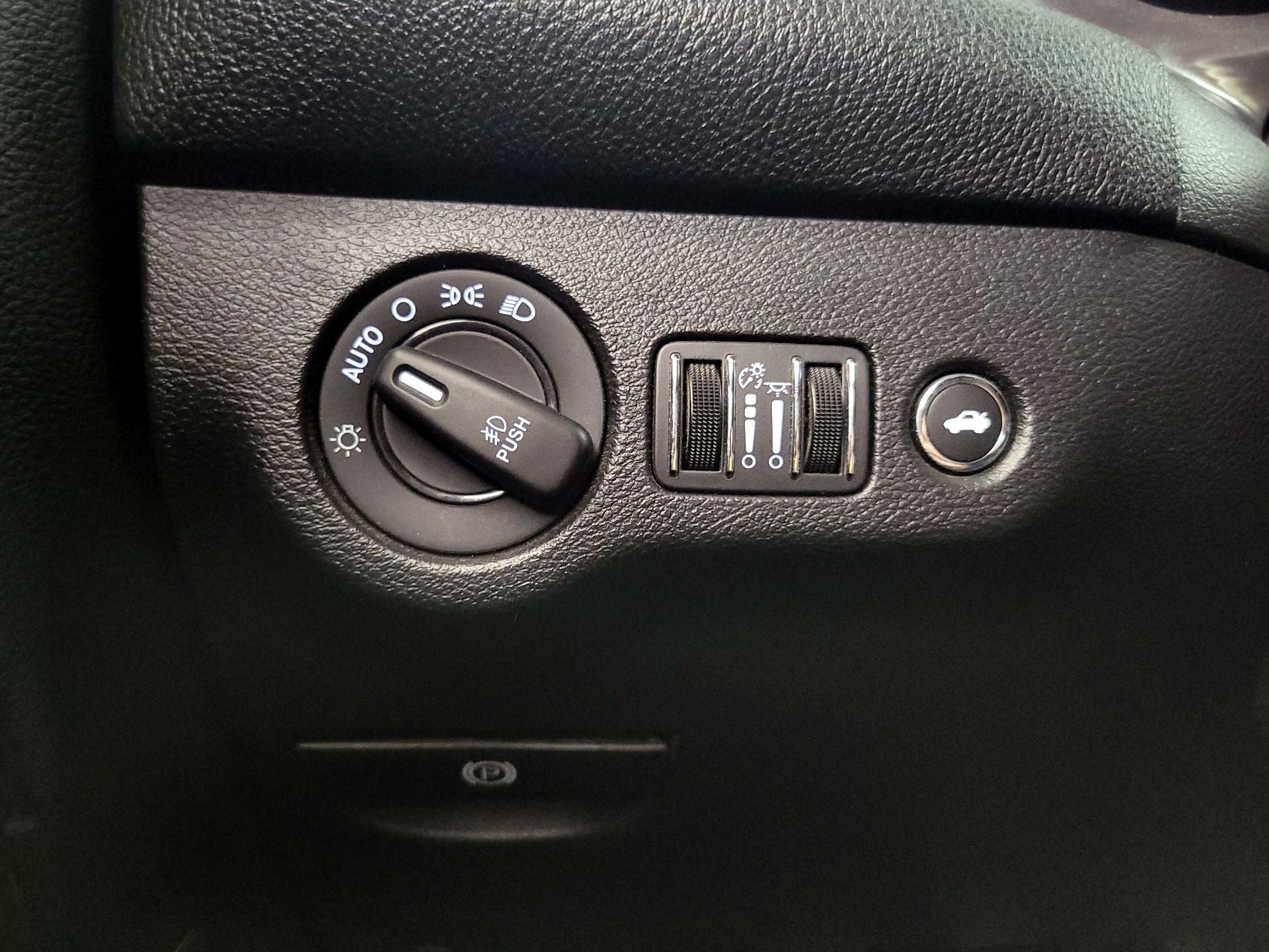 Thumbnail: 2021 Dodge Challenger - 13