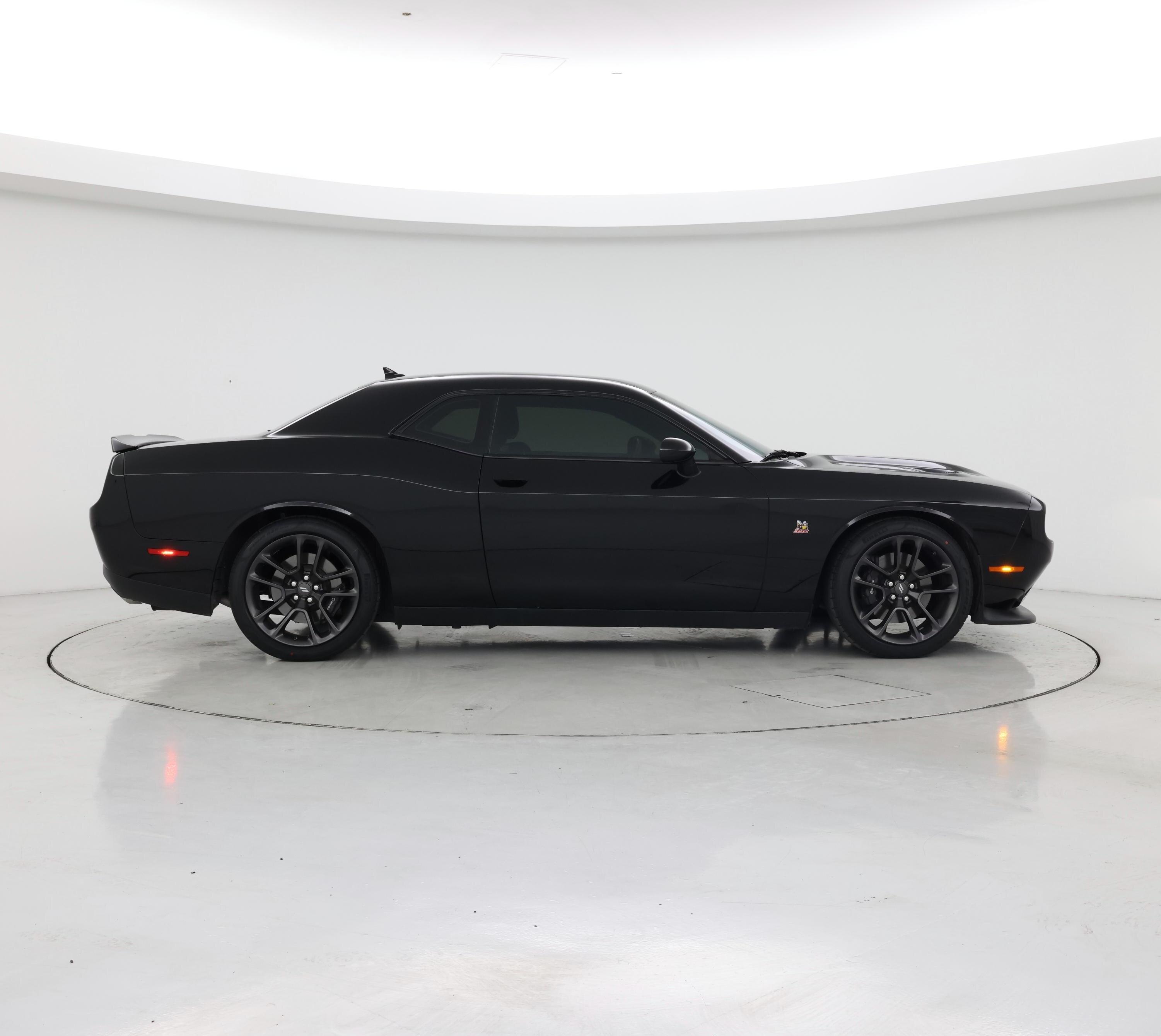 Thumbnail: 2021 Dodge Challenger - 7