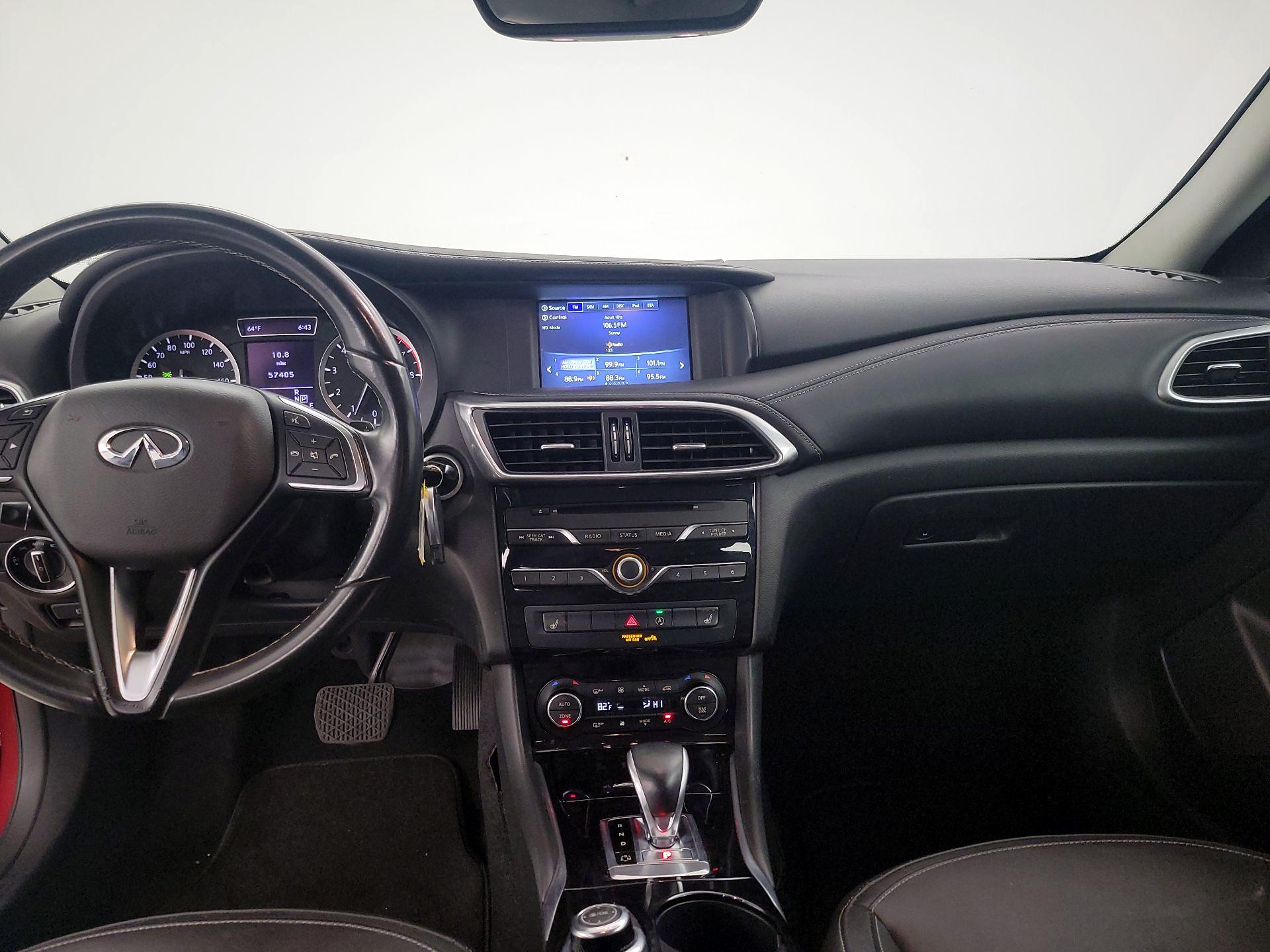 Thumbnail: 2018 INFINITI QX30 - 9