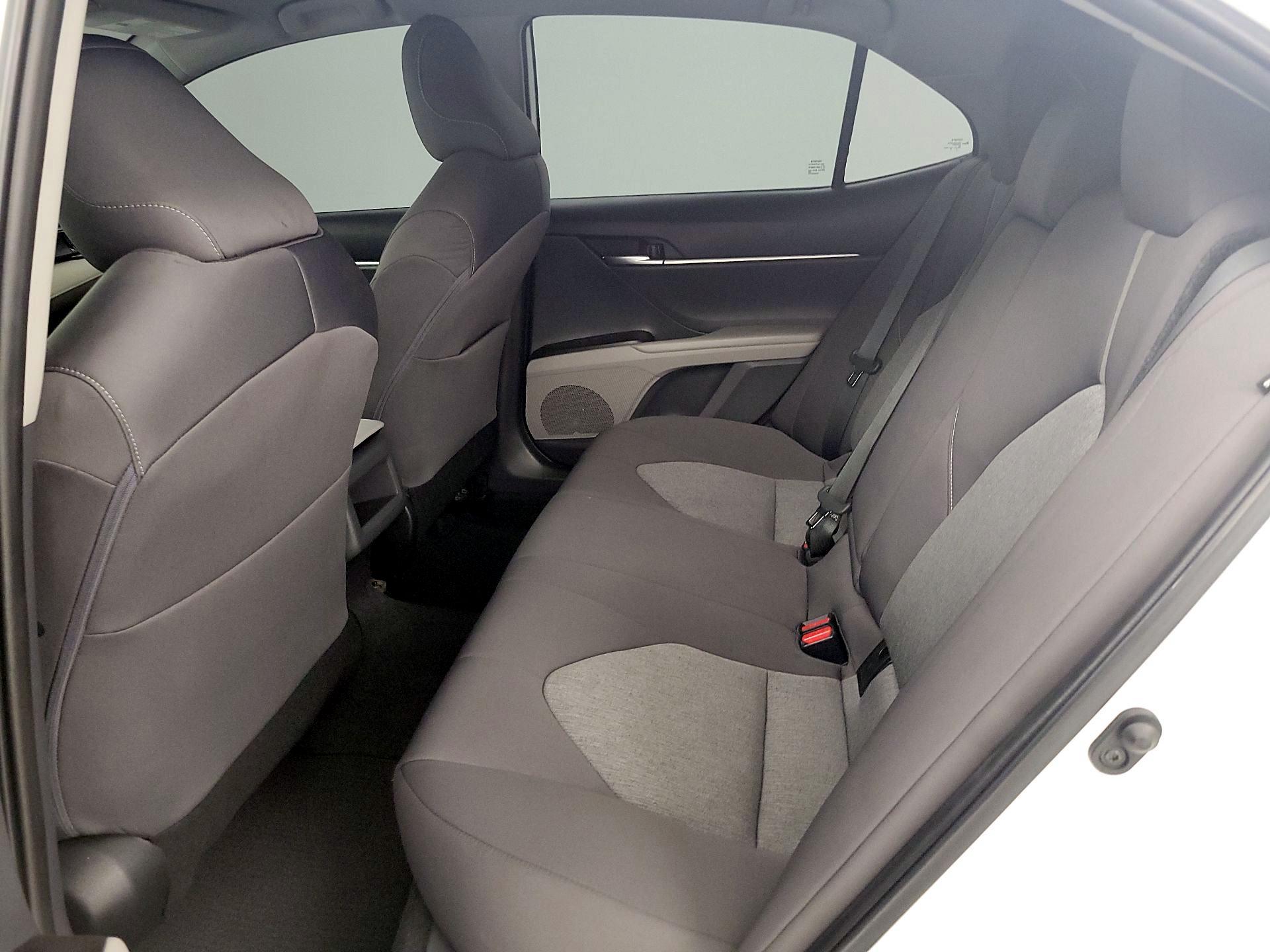 Thumbnail: 2022 Toyota Camry - 19