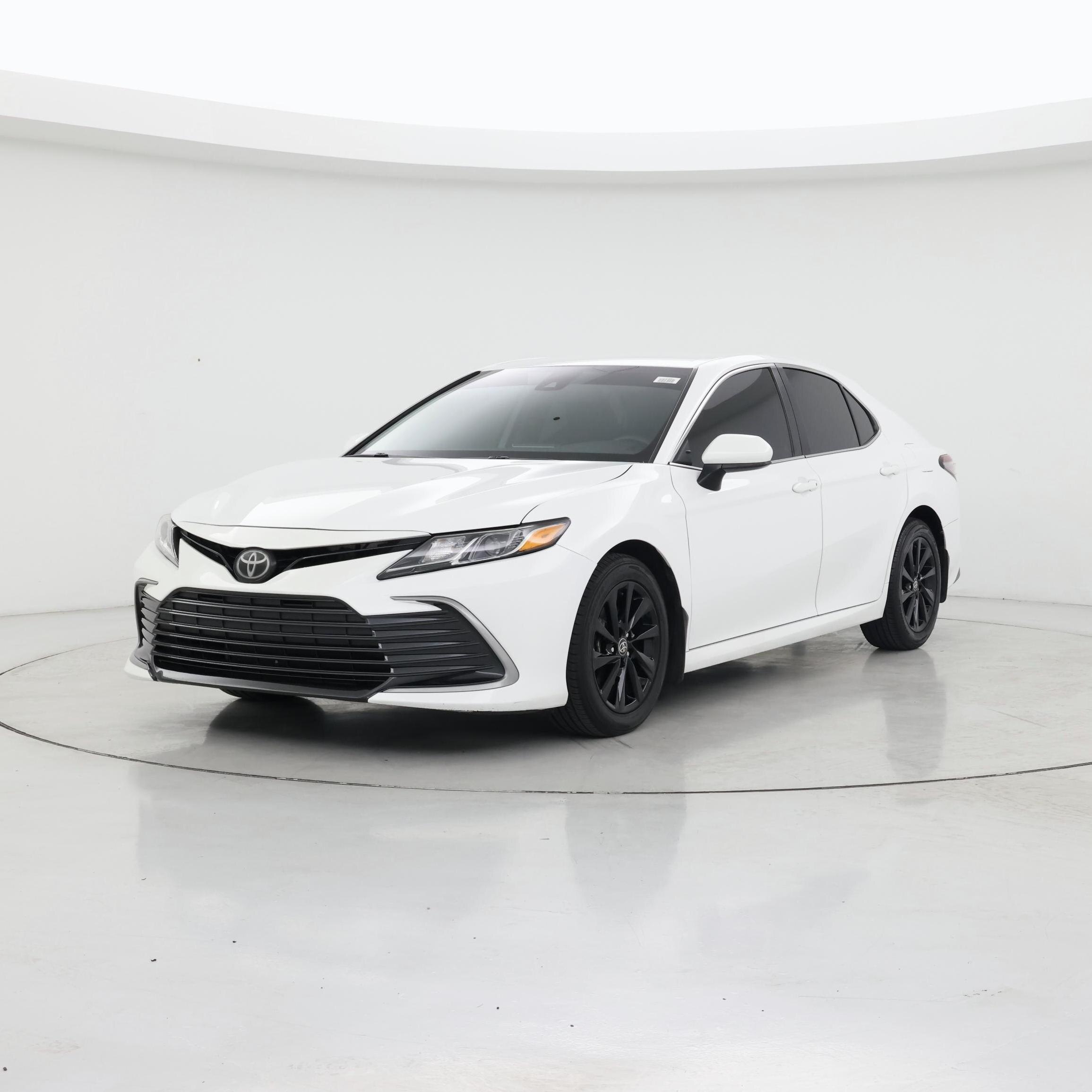 Thumbnail: 2022 Toyota Camry - 4