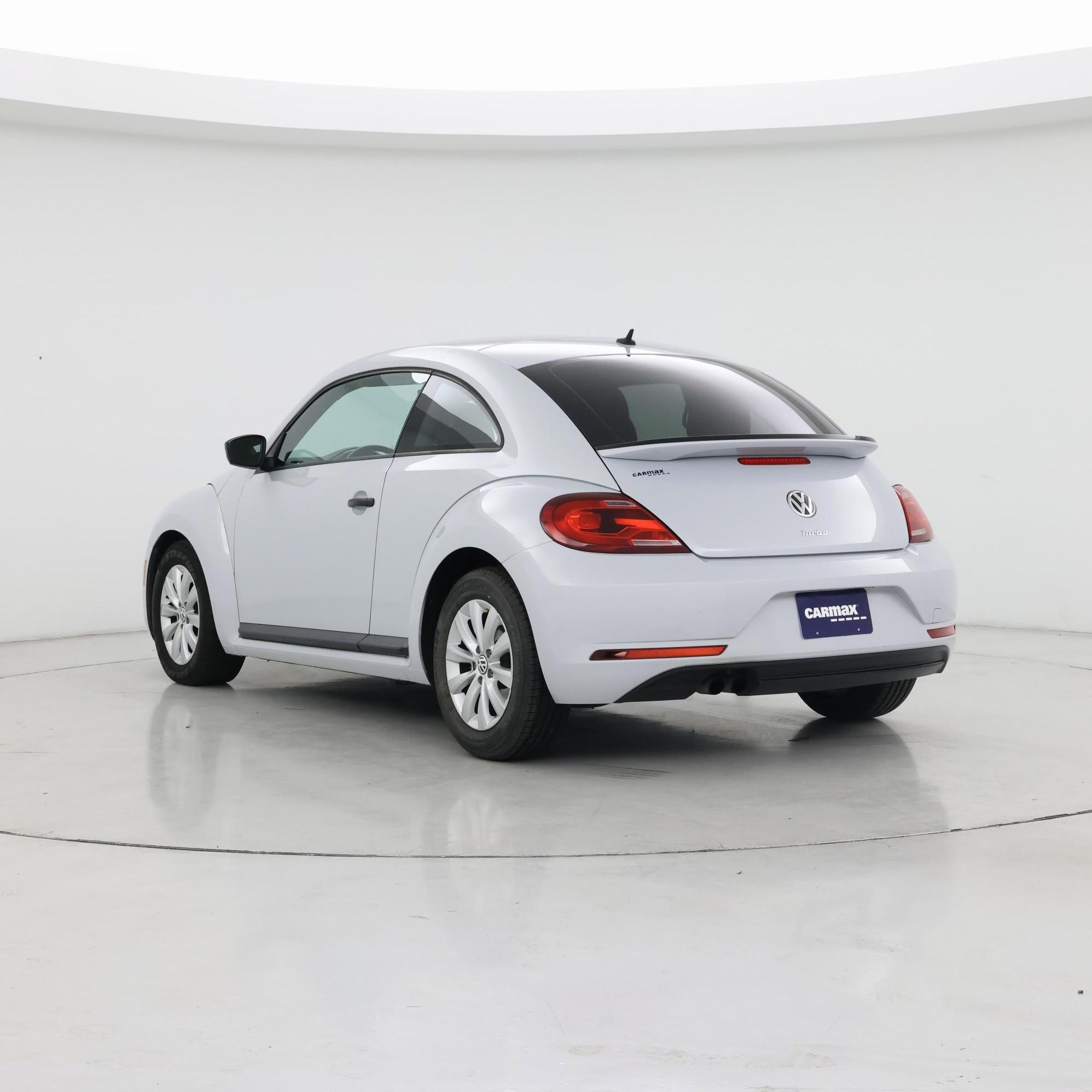 Thumbnail: 2017 Volkswagen Beetle - 2