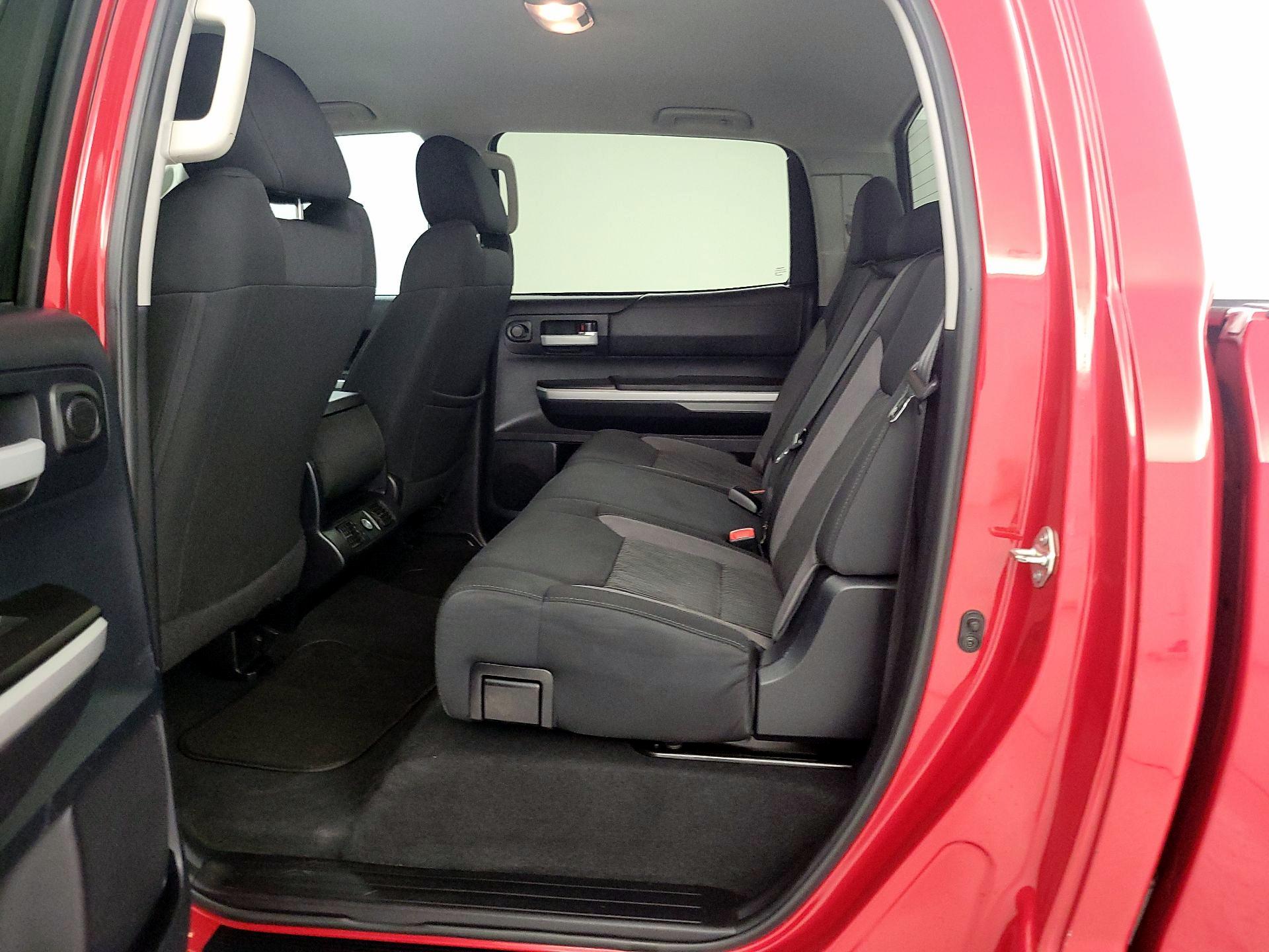 Thumbnail: 2016 Toyota Tundra - 19