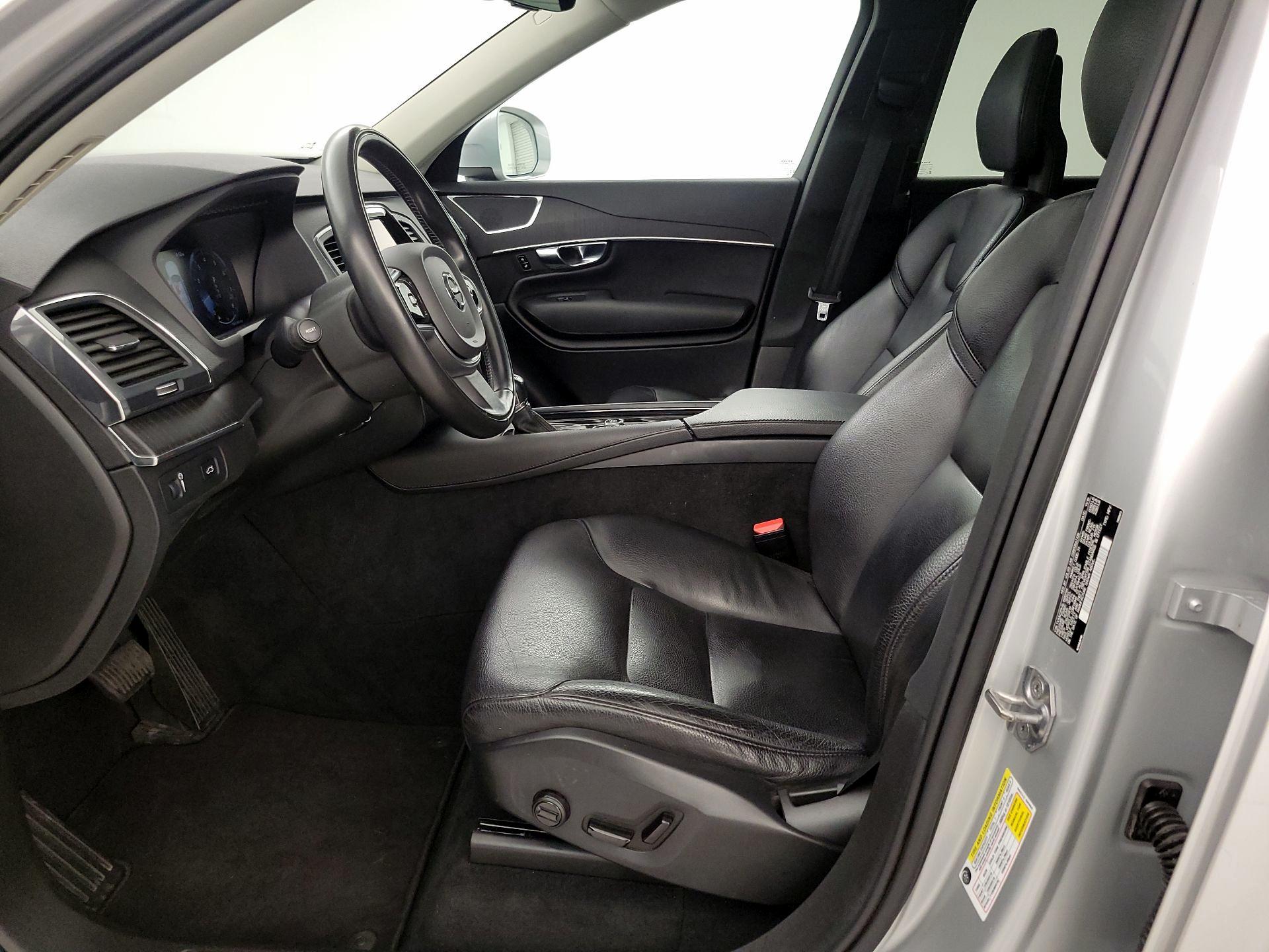 Thumbnail: 2020 Volvo XC90 - 11