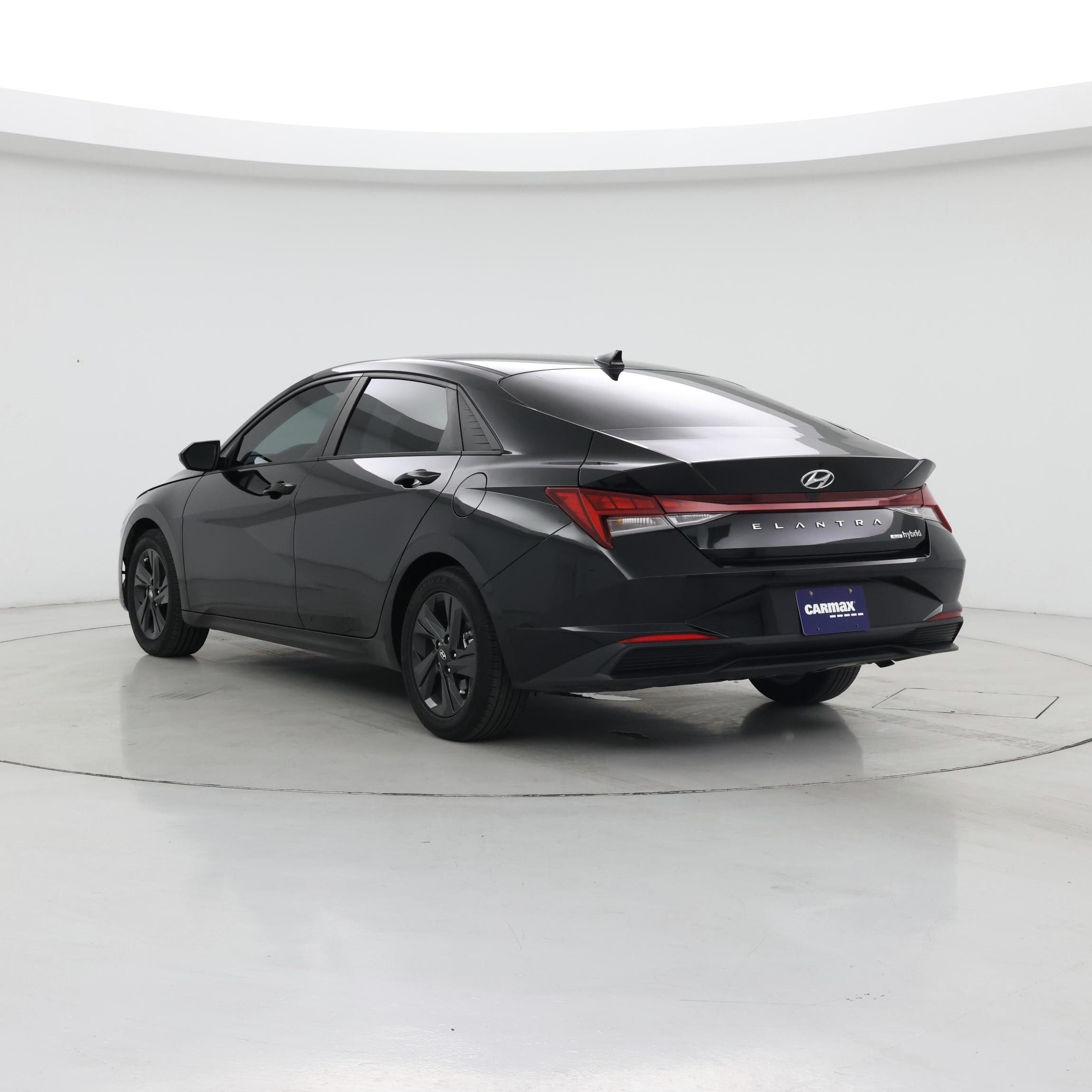 Thumbnail: 2022 Hyundai Elantra - 2