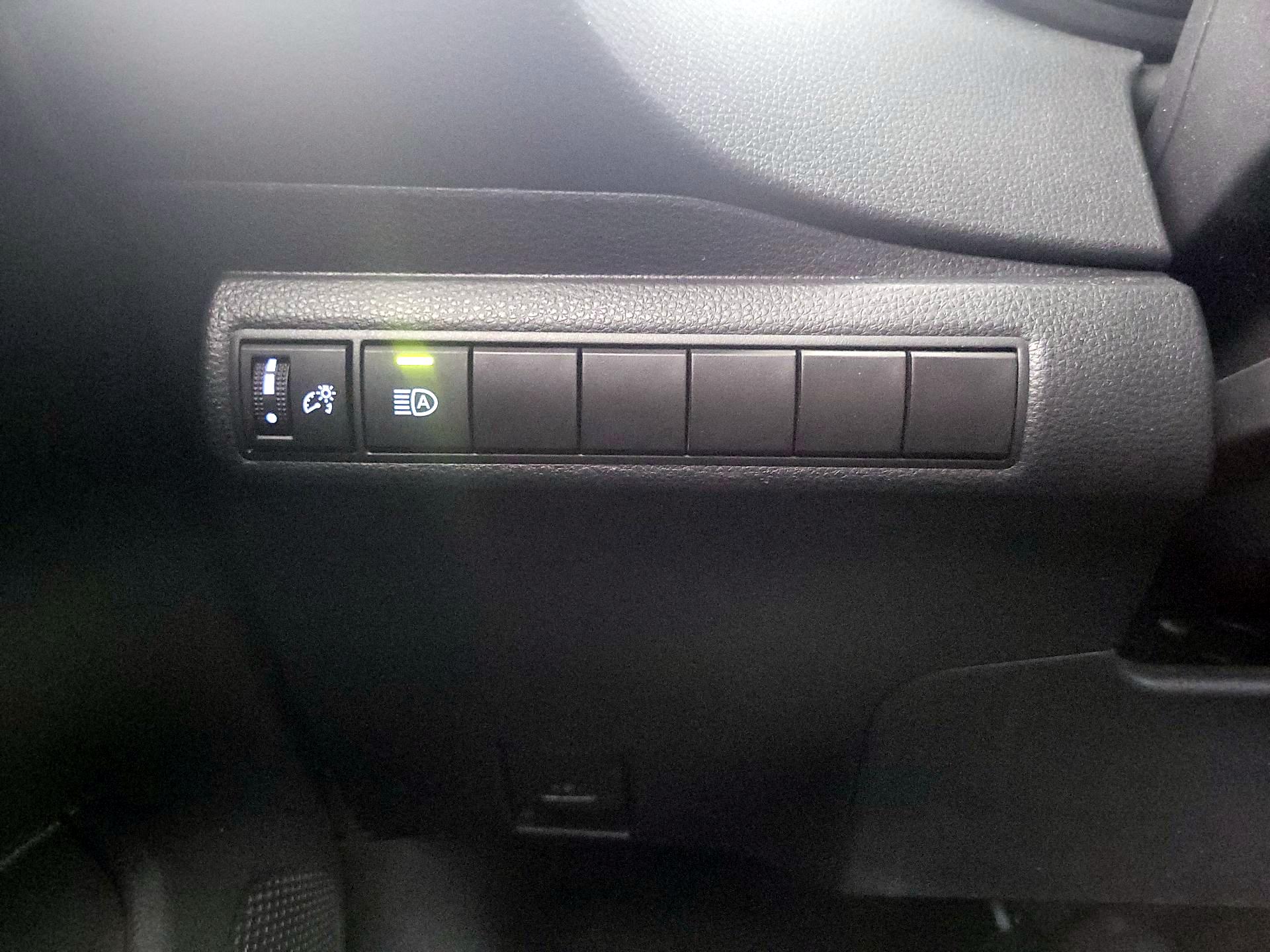 Thumbnail: 2024 Toyota Corolla - 13