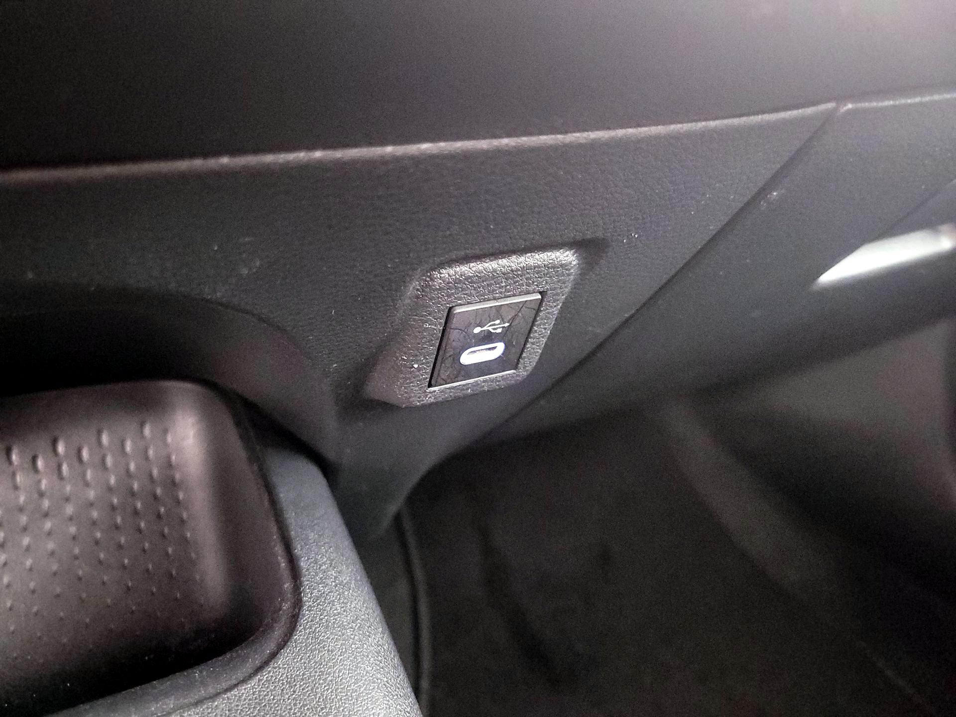 Thumbnail: 2024 Toyota Corolla - 18