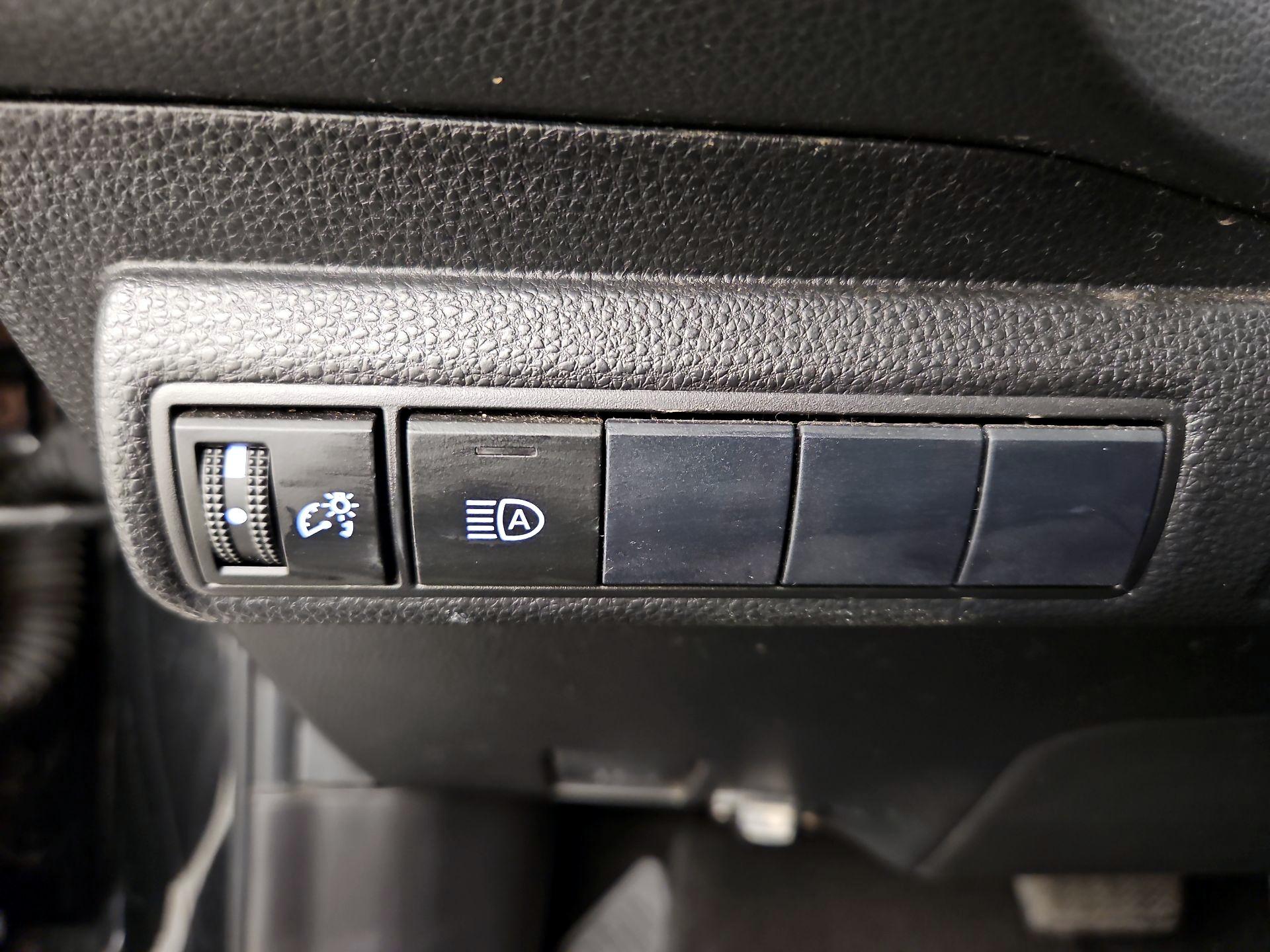 Thumbnail: 2020 Toyota Corolla - 13