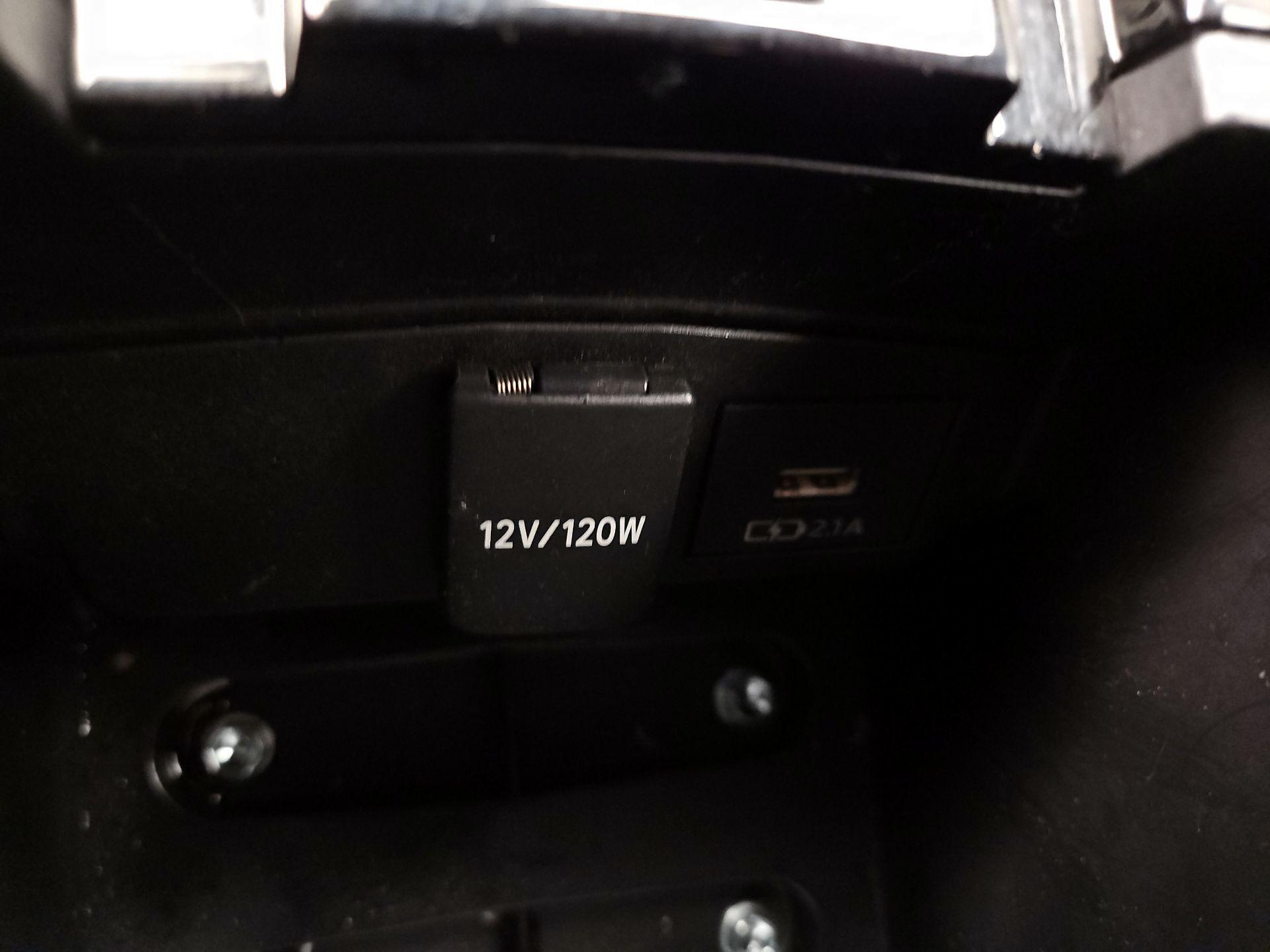 Thumbnail: 2020 Toyota Corolla - 18