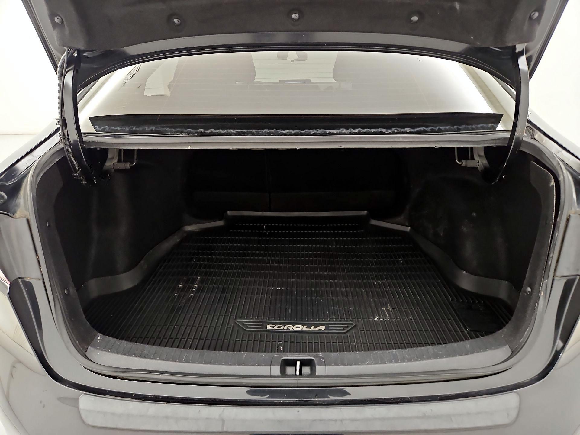 Thumbnail: 2020 Toyota Corolla - 20