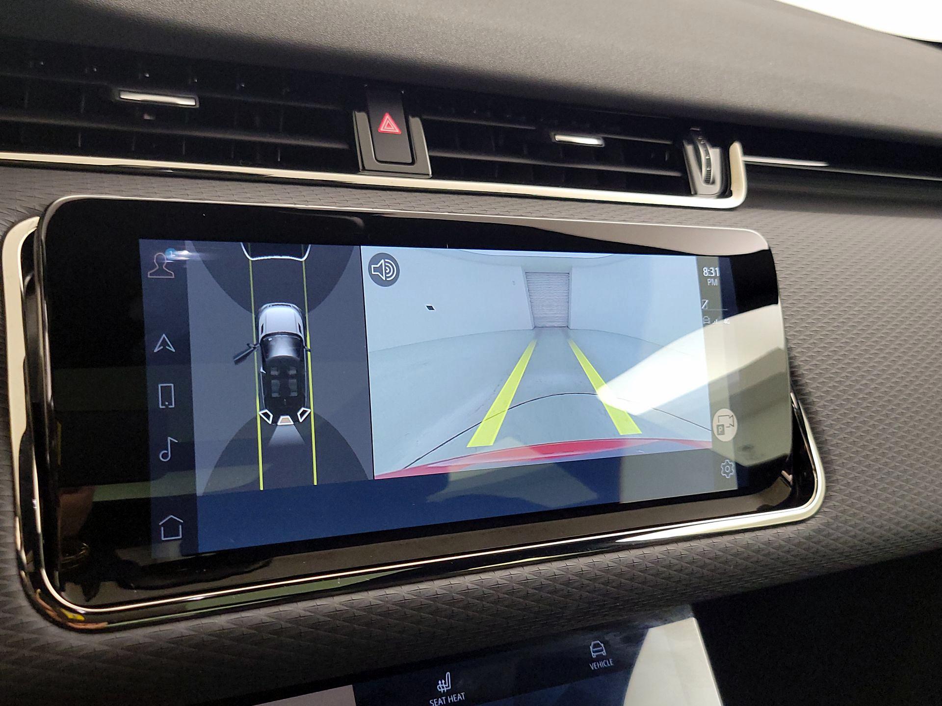 Thumbnail: 2022 Land Rover Range Rover Evoque - 15